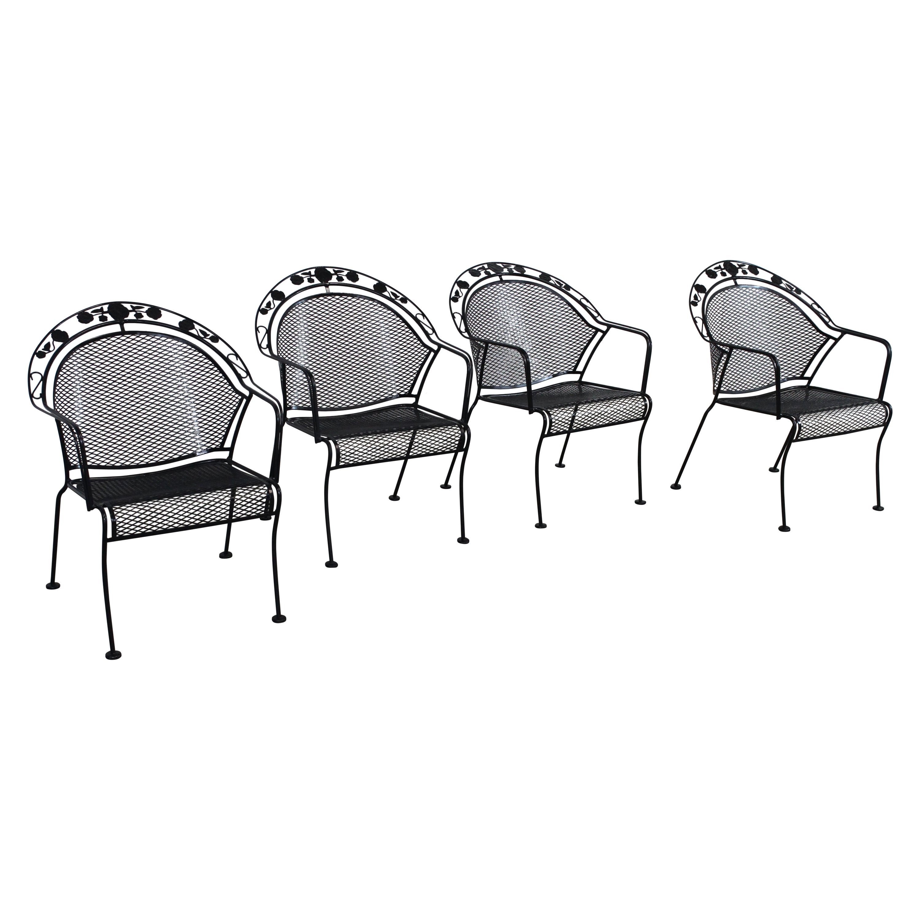 Ensemble de 4 chaises d'extérieur Salterini à dossier incurvé B, de style moderne du milieu du siècle dernier