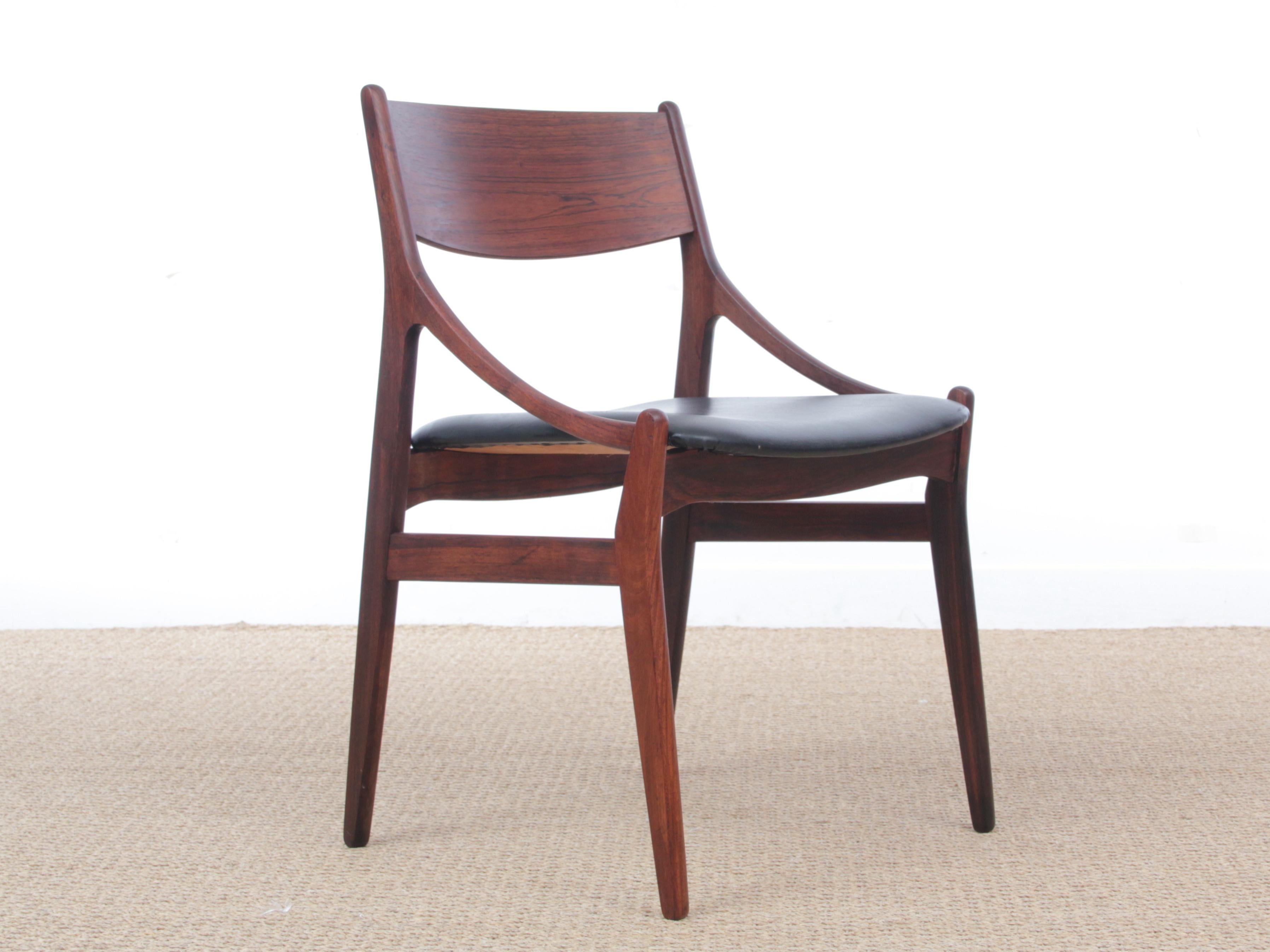 Scandinavian Modern Set of 4 Mid-Century Modern Scandinavian Chairs in Rosewood by H. Eriksen