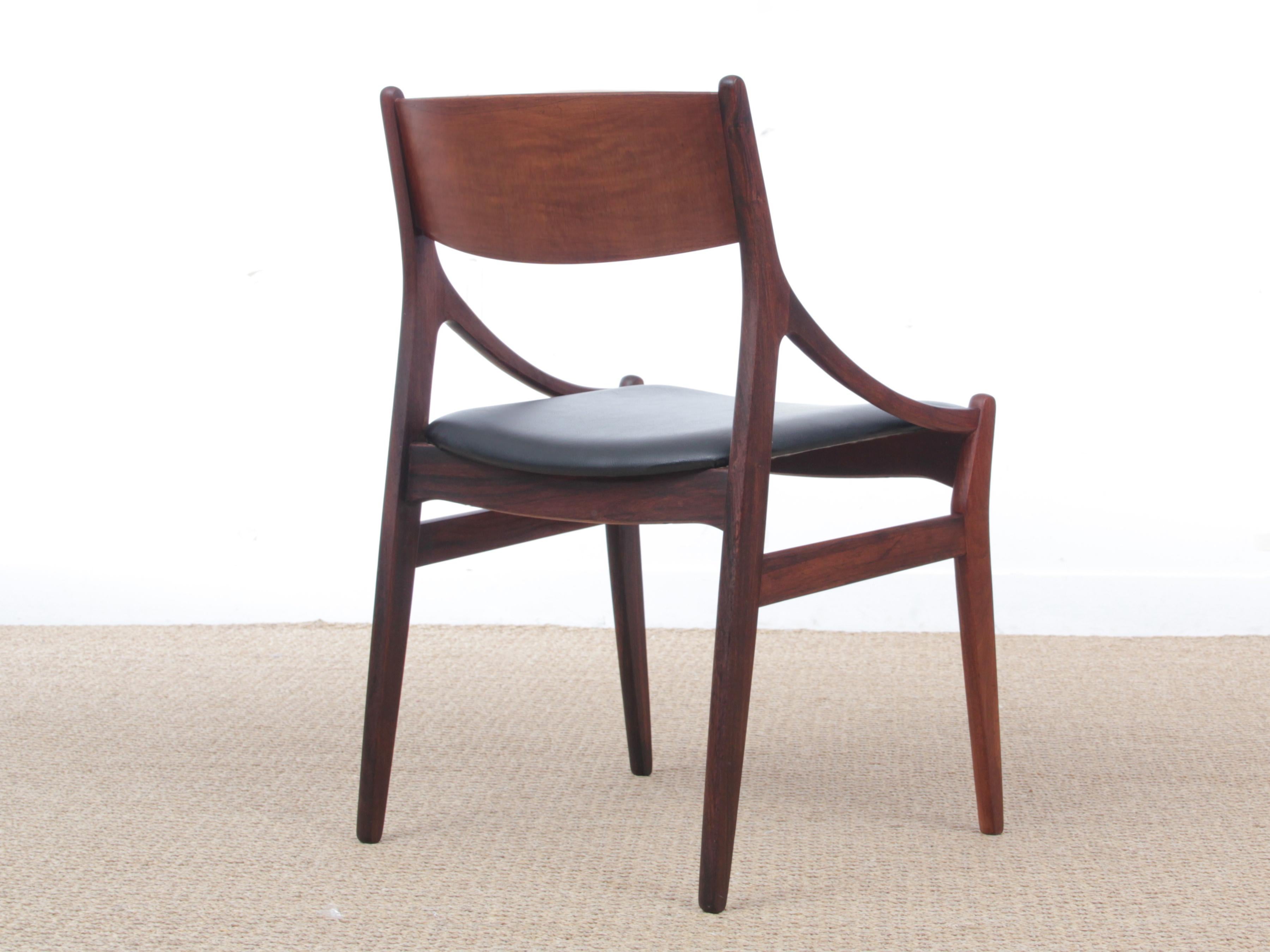 Set of 4 Mid-Century Modern Scandinavian Chairs in Rosewood by H. Eriksen In Good Condition In Courbevoie, FR