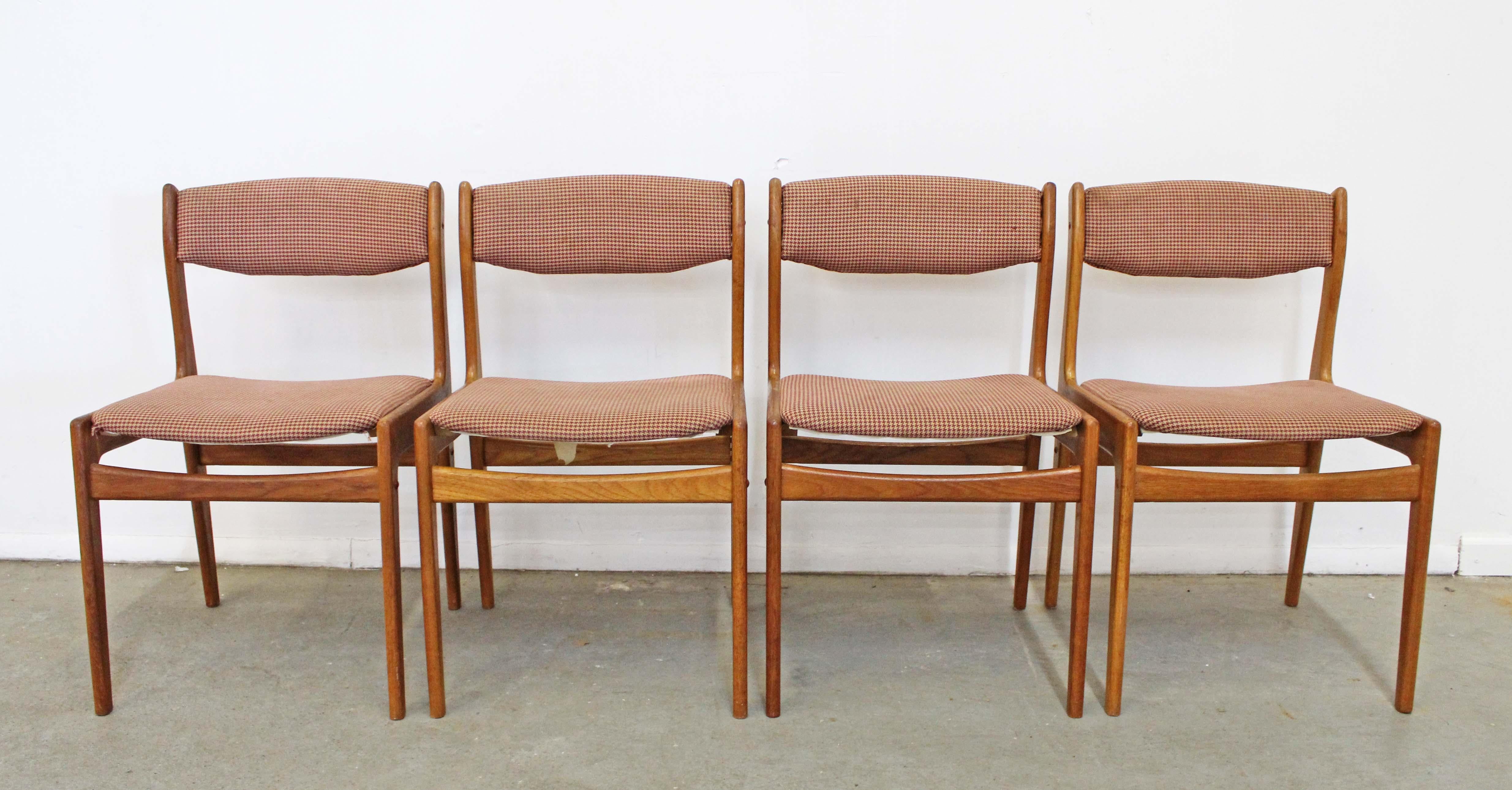 What a find. Offered is a set of 4 midcentury teak dining chairs. They are in decent condition, but show obvious age wear (tears/stains in upholstery, surface scratches/wear-- see photos). They would make for a good re-upholstery project. They are