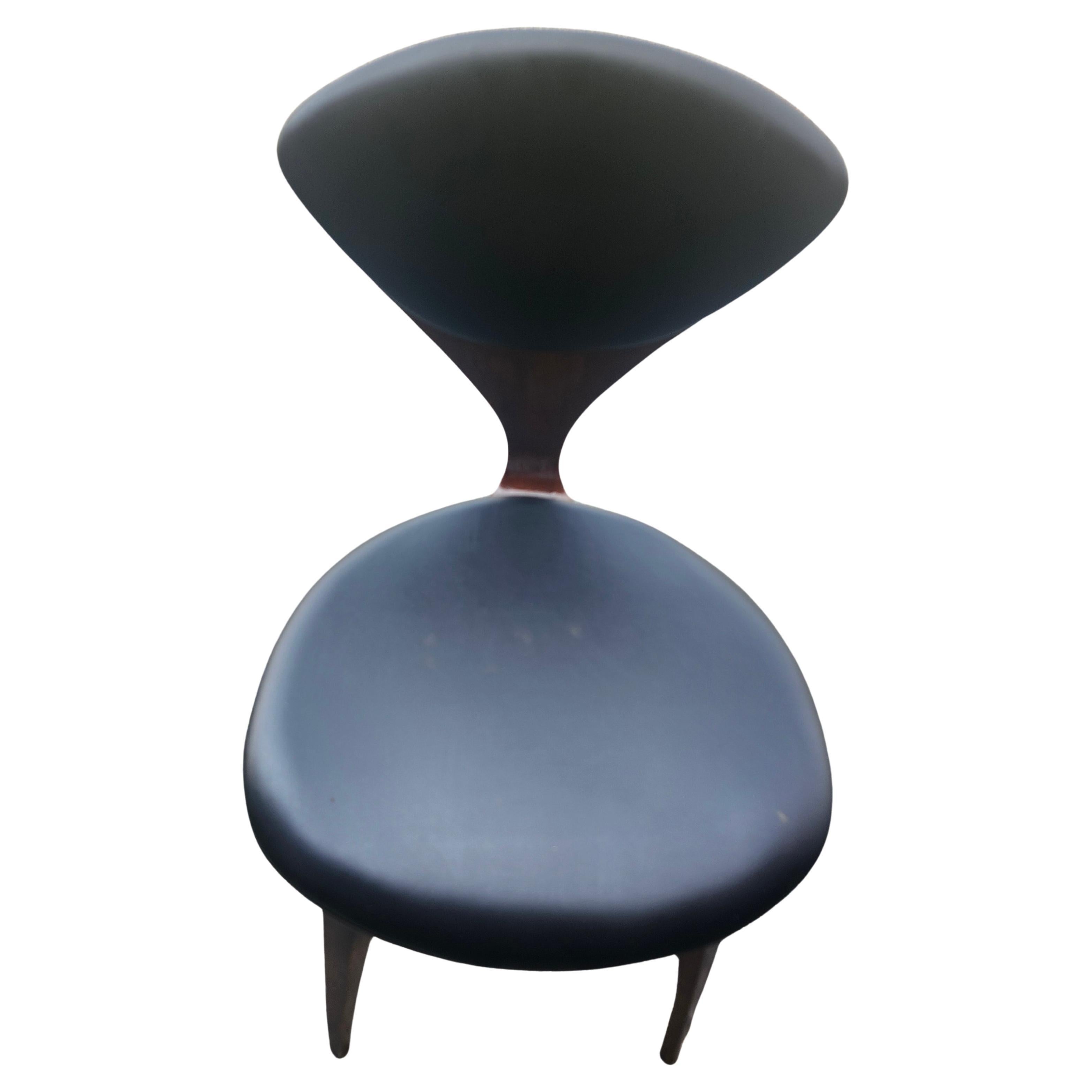 American Set of 4 Mid-Century Modern Sculptural Dining Chairs Noman Cherner for Plycraft For Sale