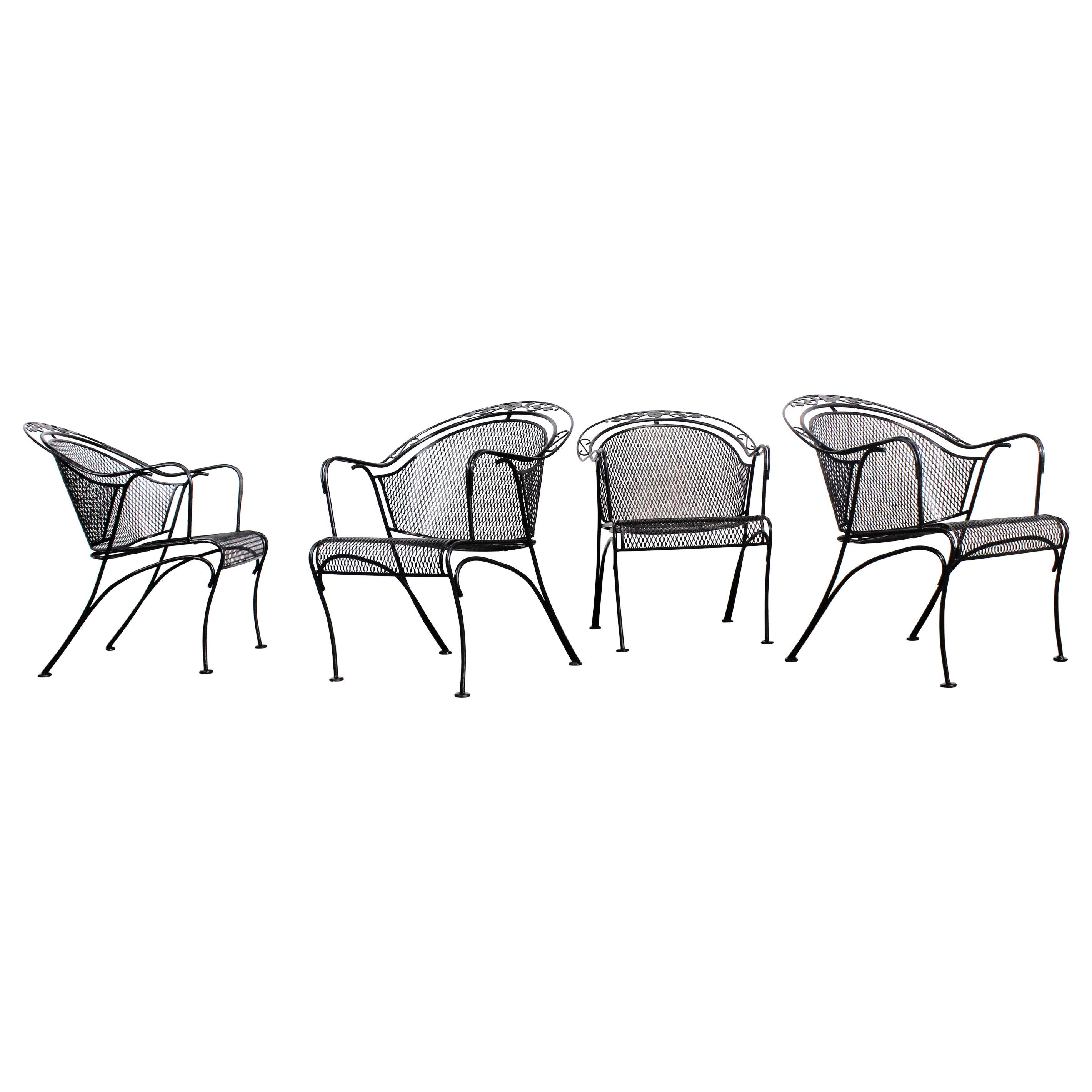 Set of 4 Mid-Century Modern Woodard Iron Curve Back Outdoor Arm Chairs For Sale
