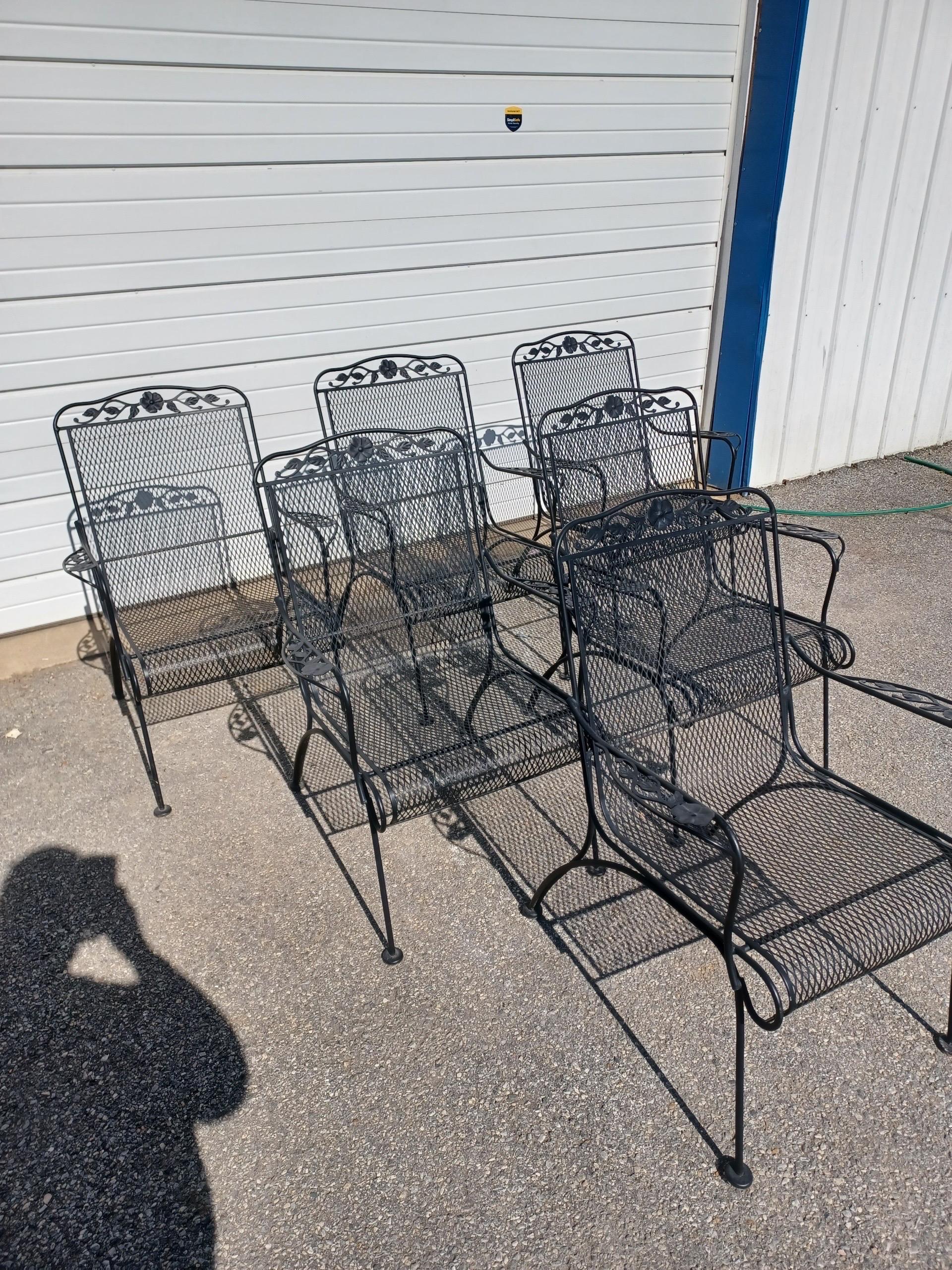 Set of 4 Mid-Century Modern Woodard Outdoor Chairs 2