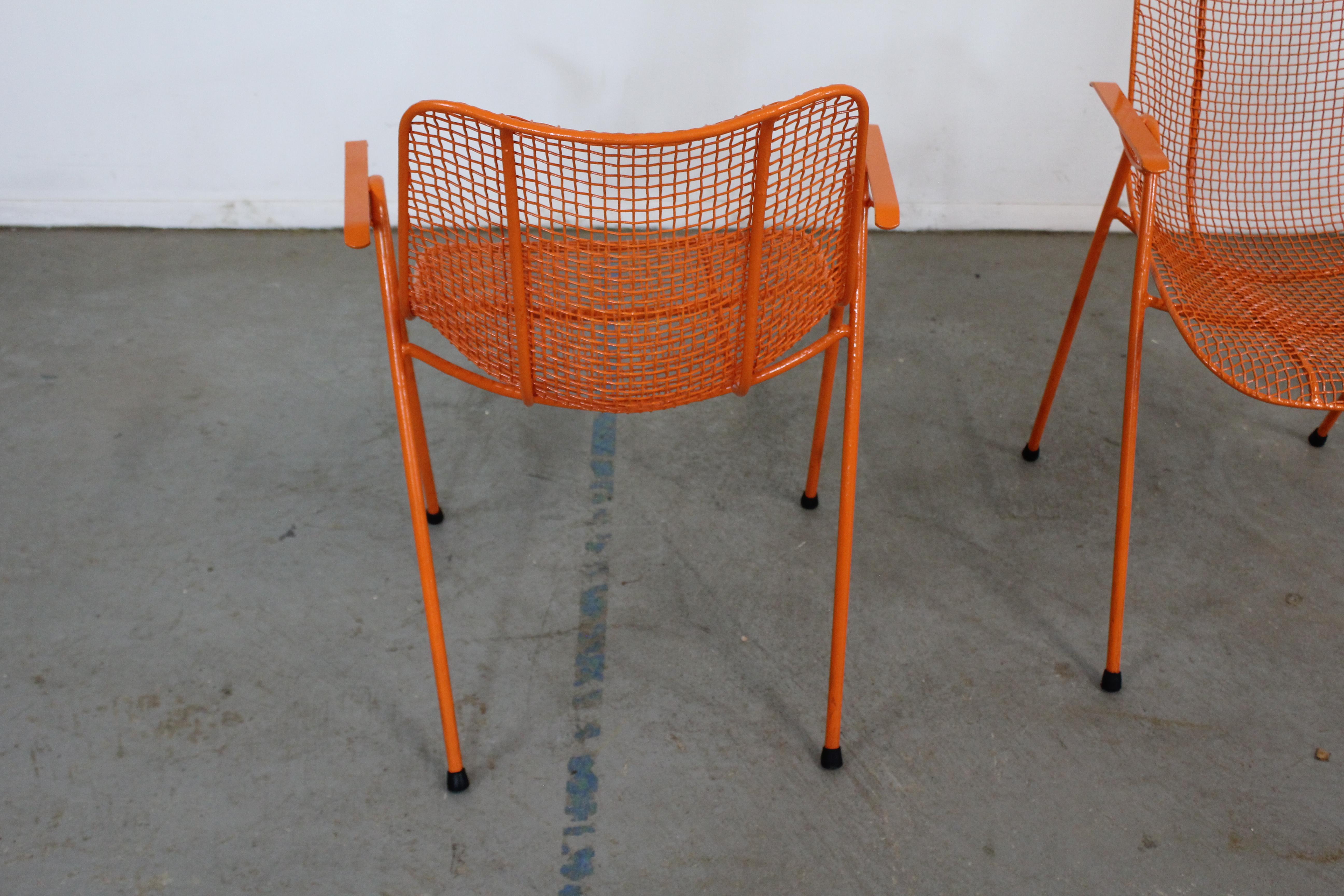20th Century Set of 4 Mid-Century Modern Woodard Outdoor Sculptura Chairs For Sale