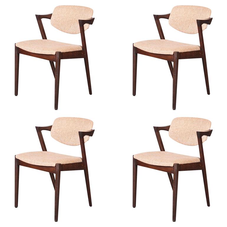 Set Of 4 Mid Century Modern Z Chairs By, Z Chairs Dining Sets