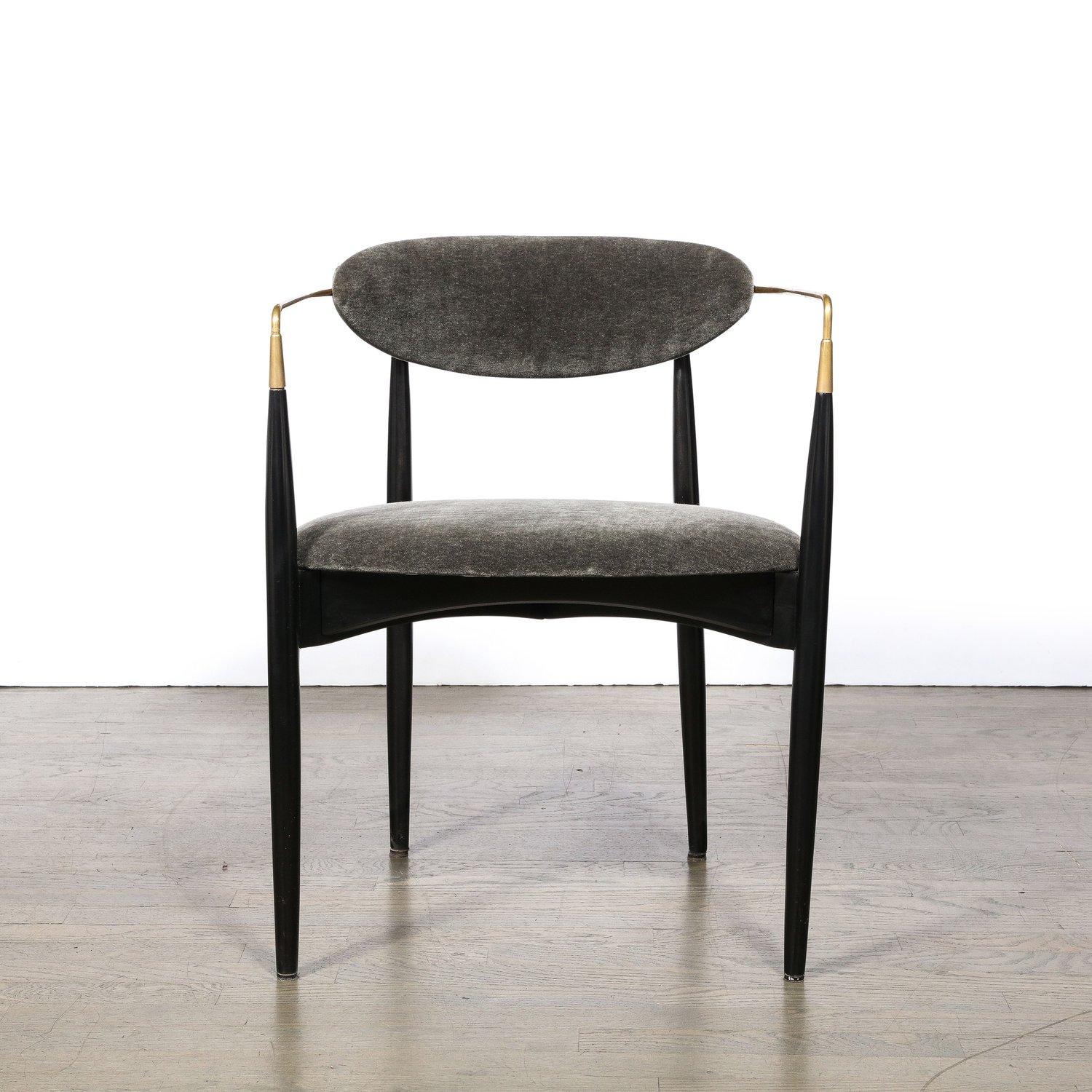 Set of 4 Mid-Century Modernist Chairs in Walnut with Brass Arms by Kofod-Larsen In Excellent Condition In New York, NY