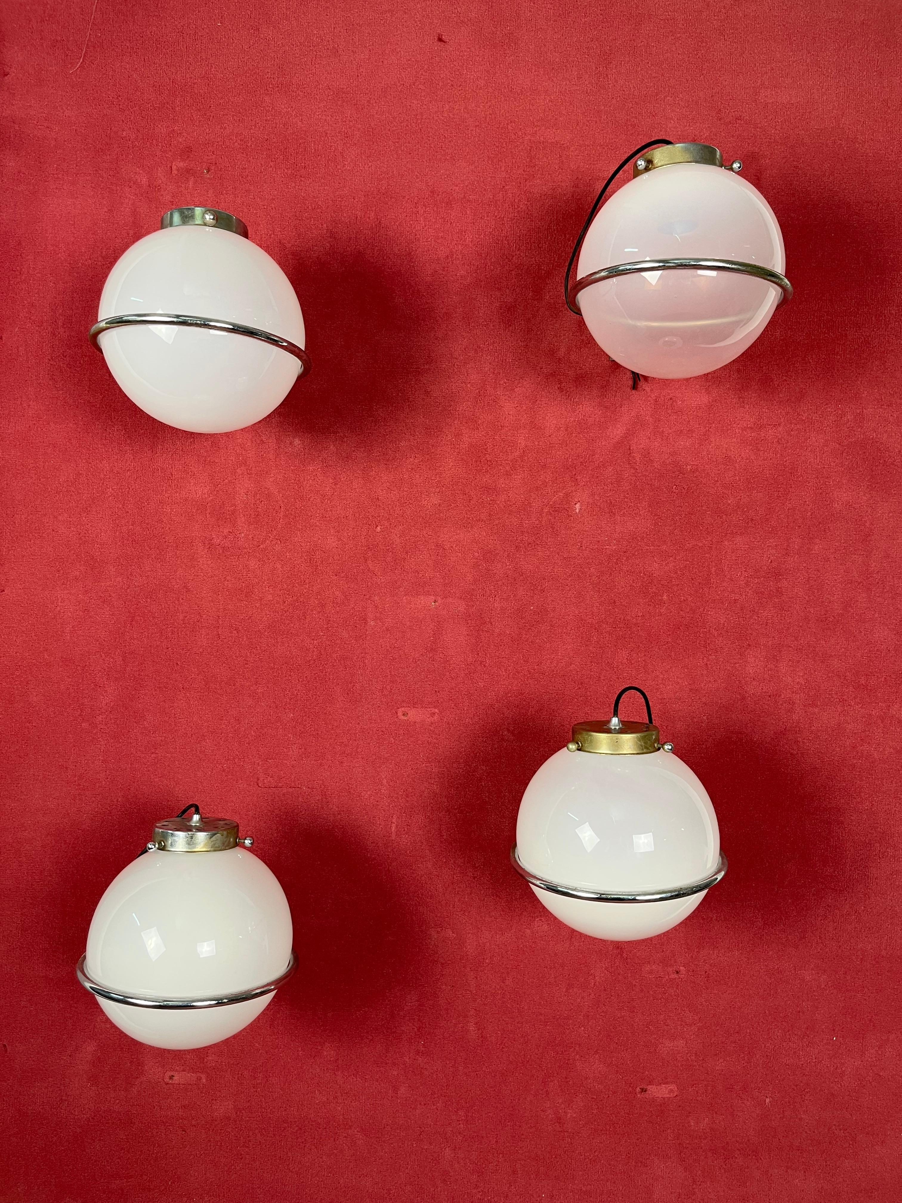 Set of 4 Mid-century Murano Glass Wall Lamps attributed to Gino Sarfatti, 1960s For Sale 9