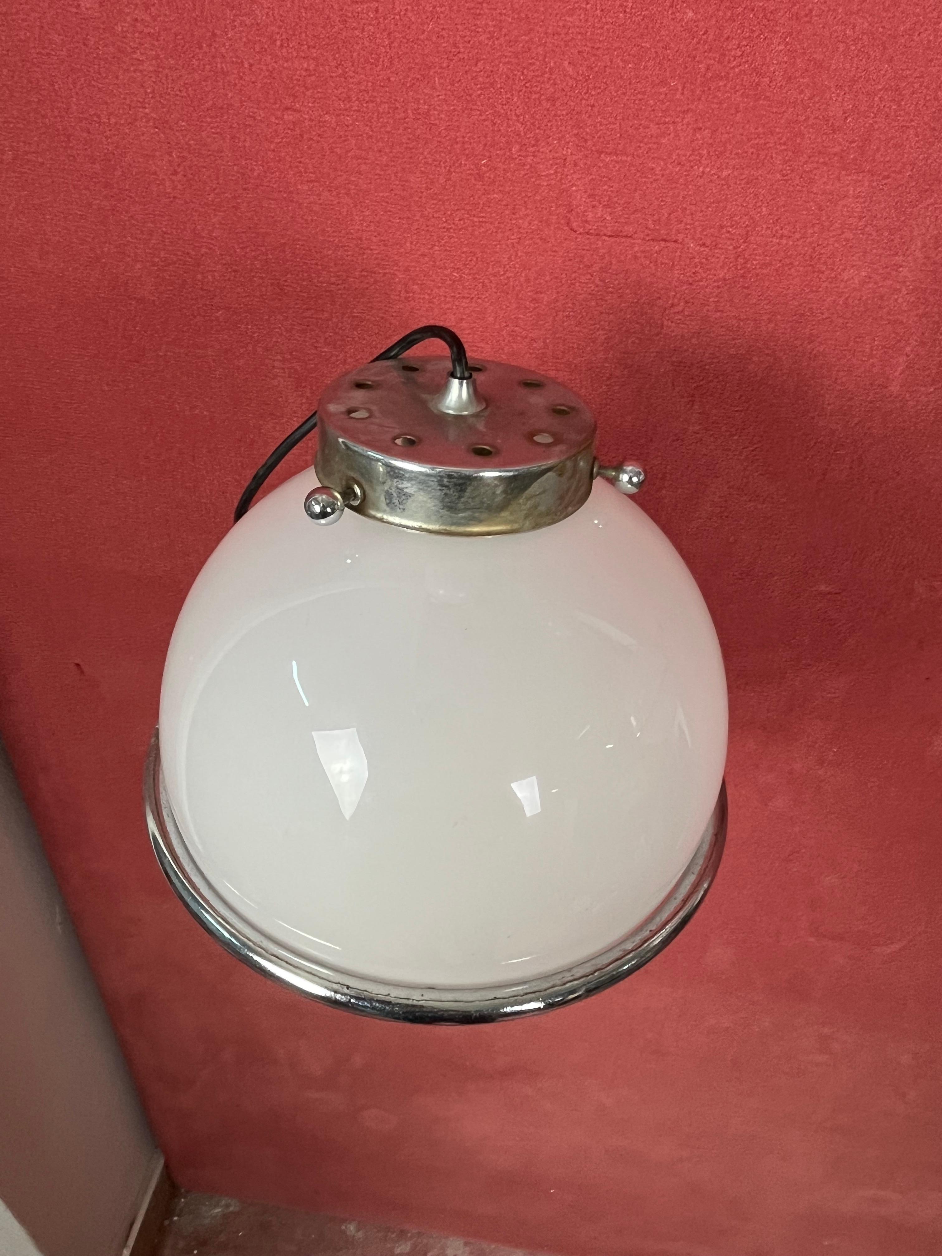Set of 4 Mid-century Murano Glass Wall Lamps attributed to Gino Sarfatti, 1960s For Sale 3