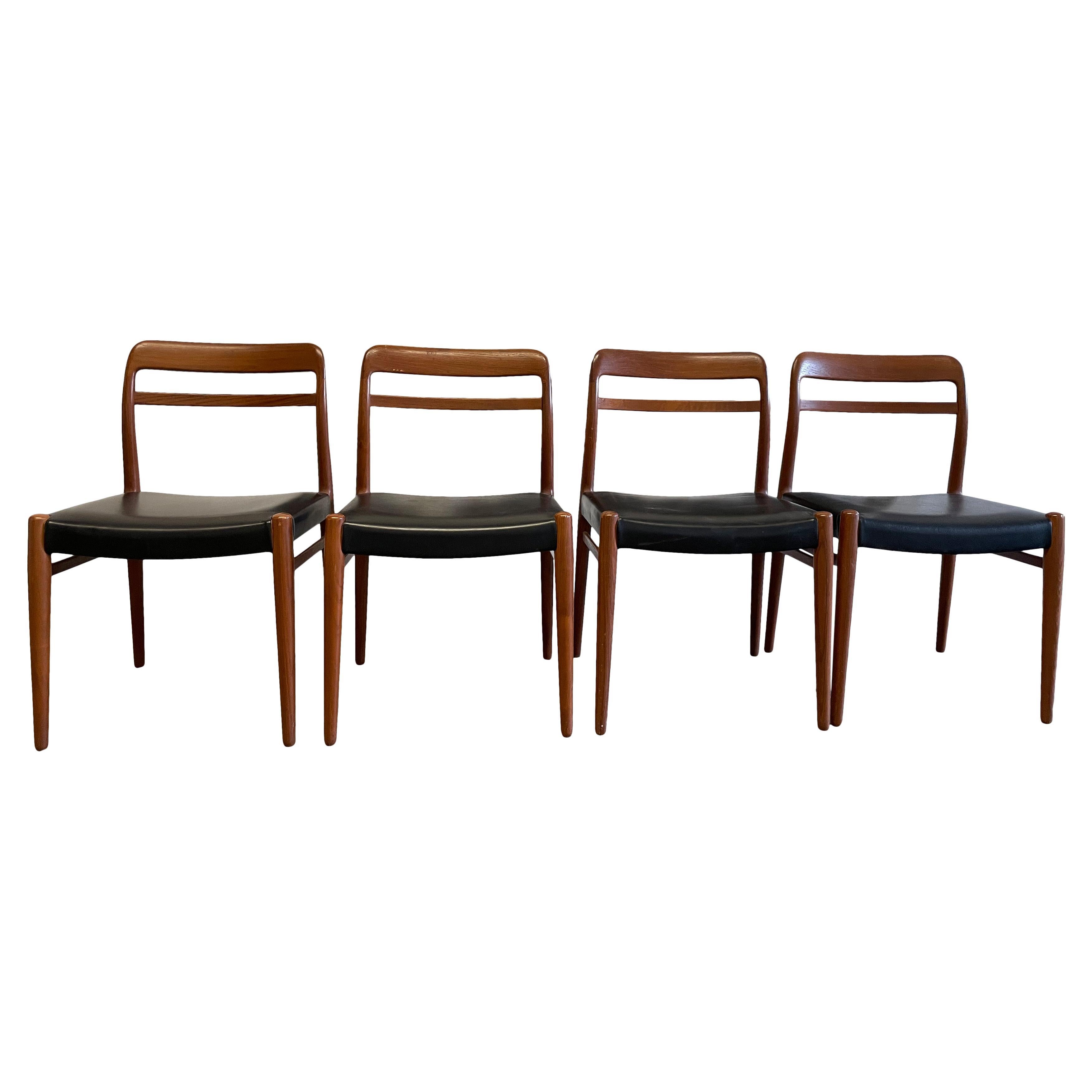 Set of 4 Mid Century Norwegian Teak Dining Chairs Curved Back