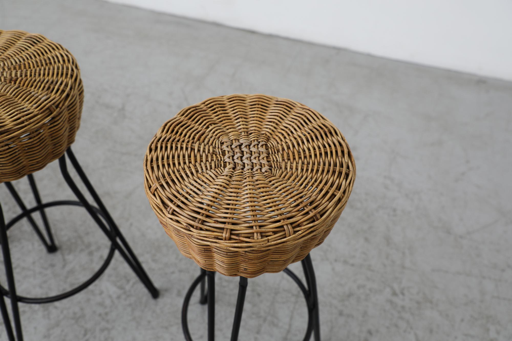 Set of 4 Mid-Century Rattan Bar Stools by Rohe Noordwolde In Good Condition In Los Angeles, CA