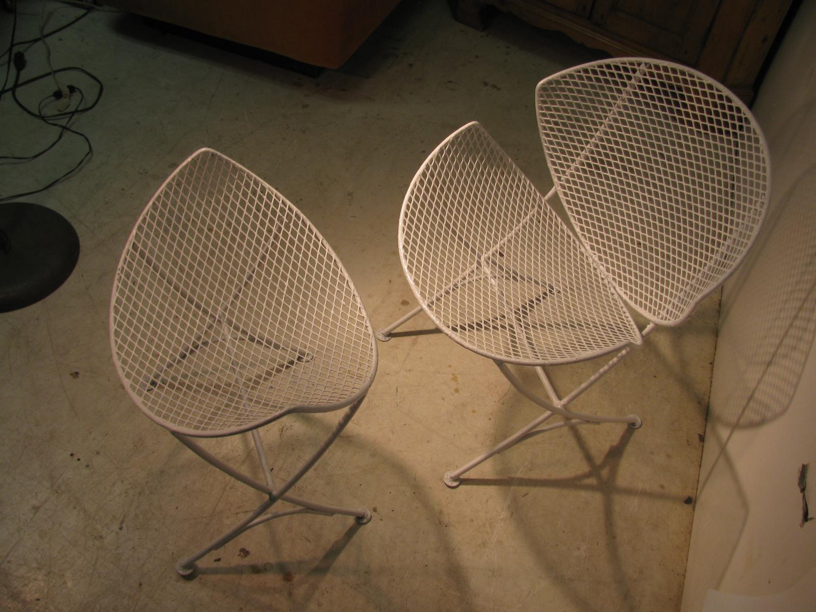 Mid-20th Century Set of 4 Mid Century Salterini Orange Slice Clam Shell Iron Footstools