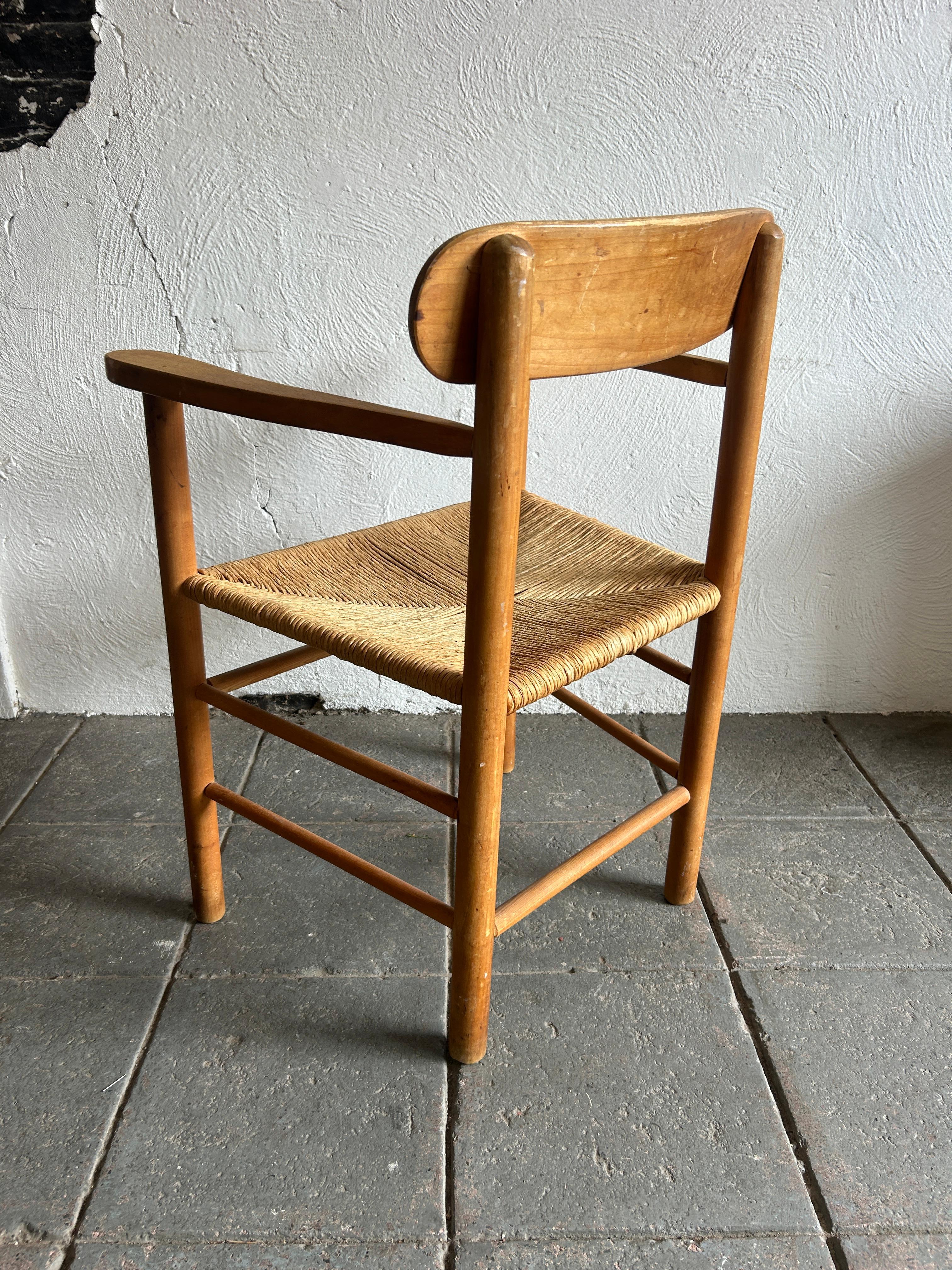 Set of 4 Mid century Shaker J39 dining chairs by Børge Mogensen 2