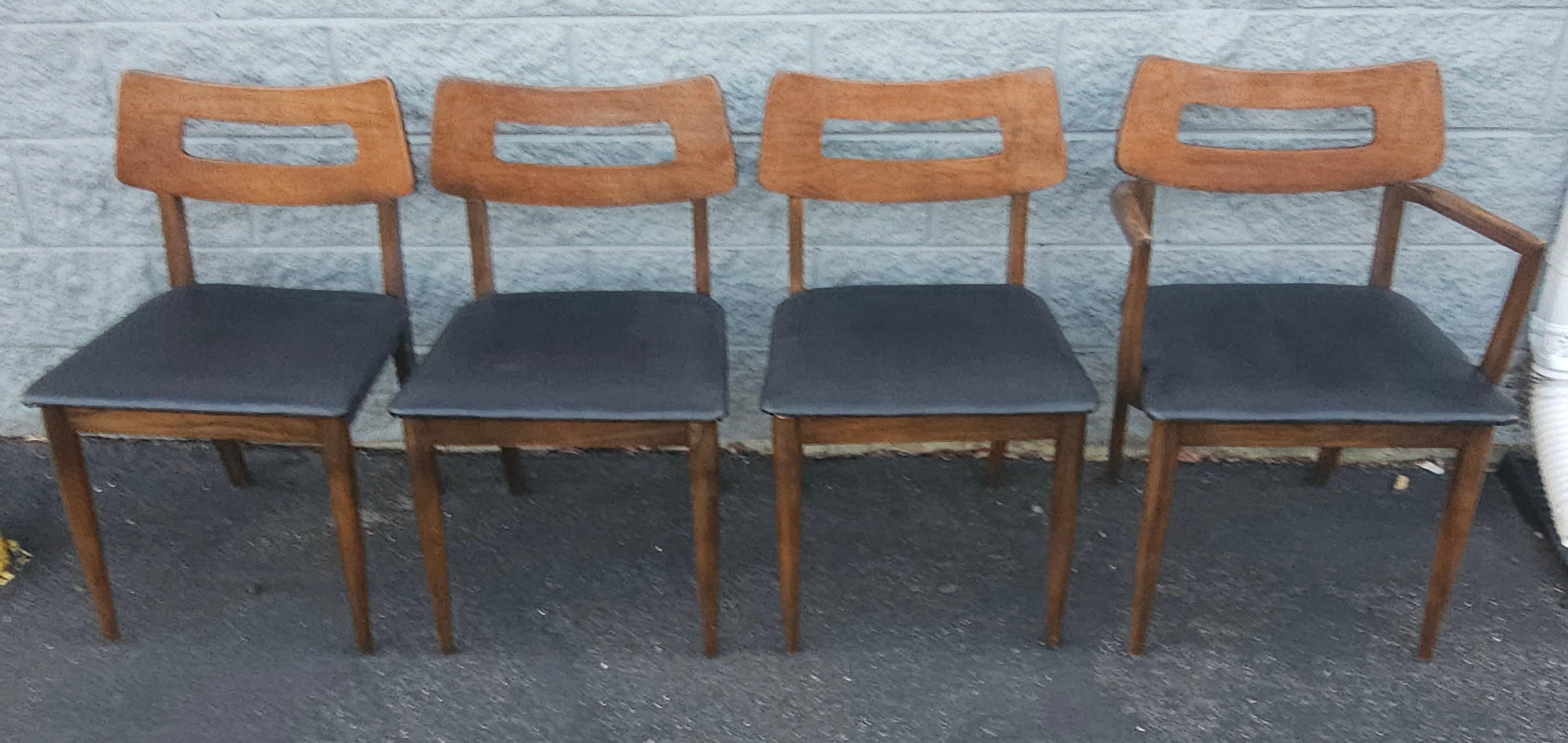 Set of 4 Mid Century Walnut and Vinyl Seat Upholstered Chairs For Sale 2