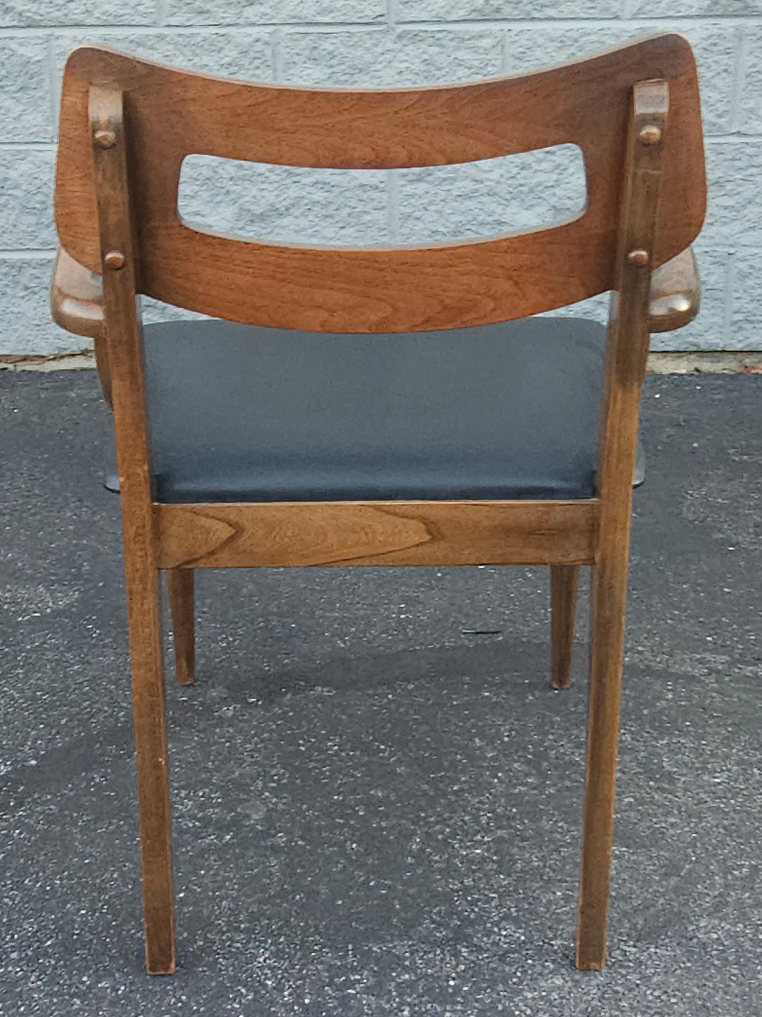 Set of 4 Mid Century Walnut and Vinyl Seat Upholstered Chairs For Sale 7