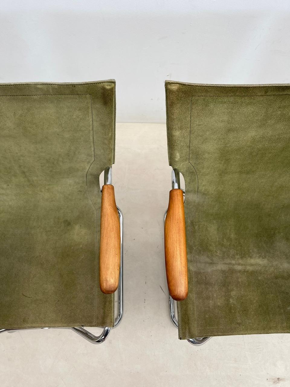 Set of 4 Mid-Century Wood Metal and Green Canvas Folding Armchairs For Sale 7