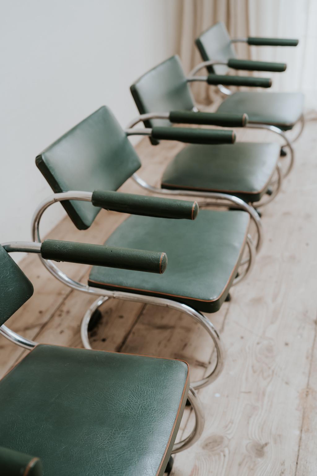 20th Century Set of 4 Midcentury Chairs For Sale