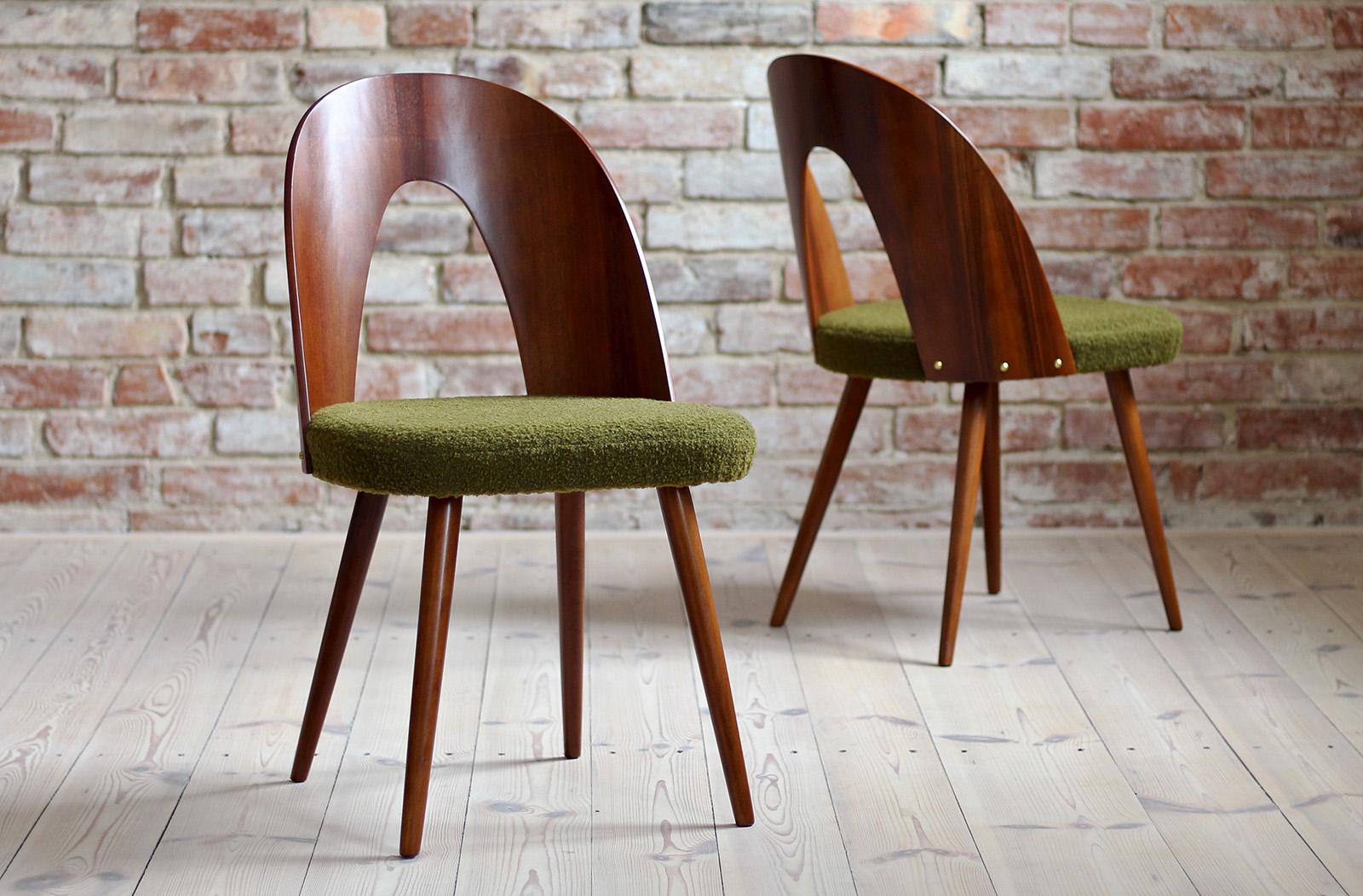 Mid-Century Modern Set of 4 Midcentury Dining Chairs by A. Šuman in Green Boucle by Kvadrat
