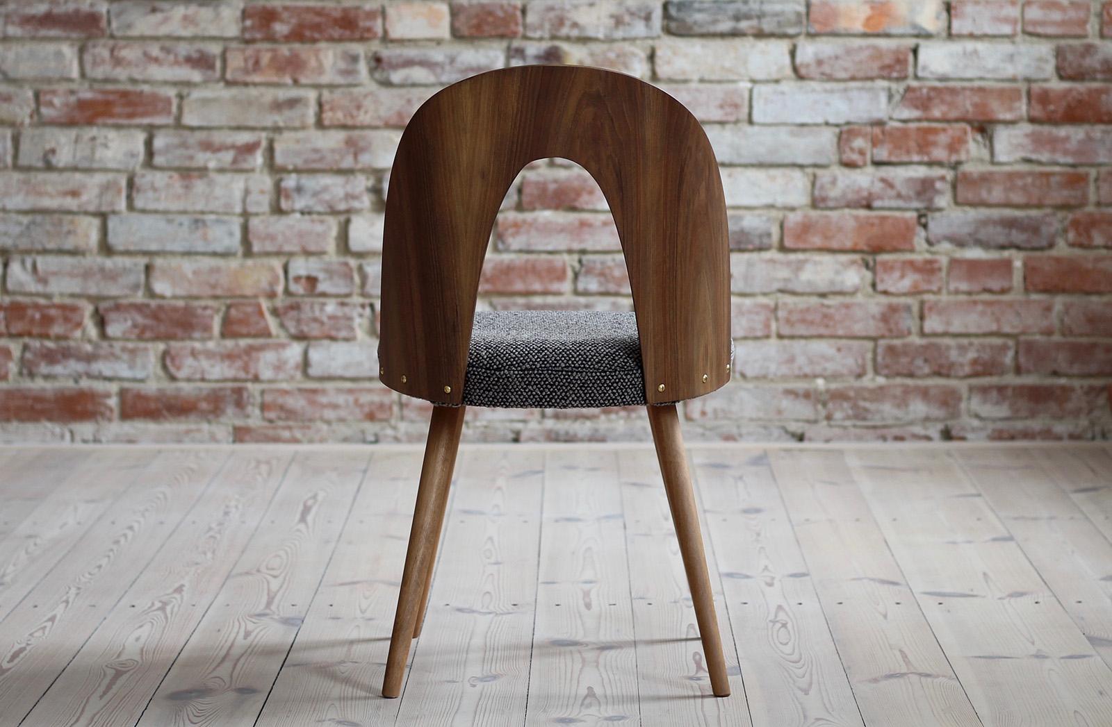 Set of 4 Midcentury Dining Chairs by A. Šuman, Reupholstered in Kvadrat Fabric 1