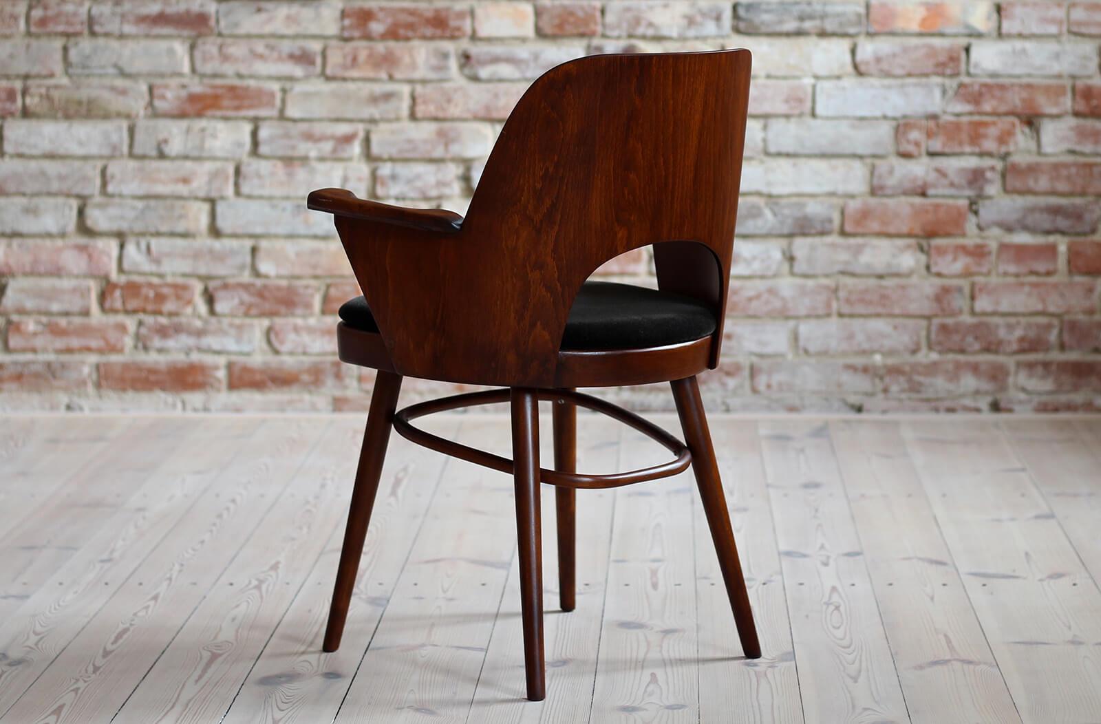 Set of 4 Midcentury Dining Chairs by L. Hofmann, Reupholstered in Kvadrat Fabric 5