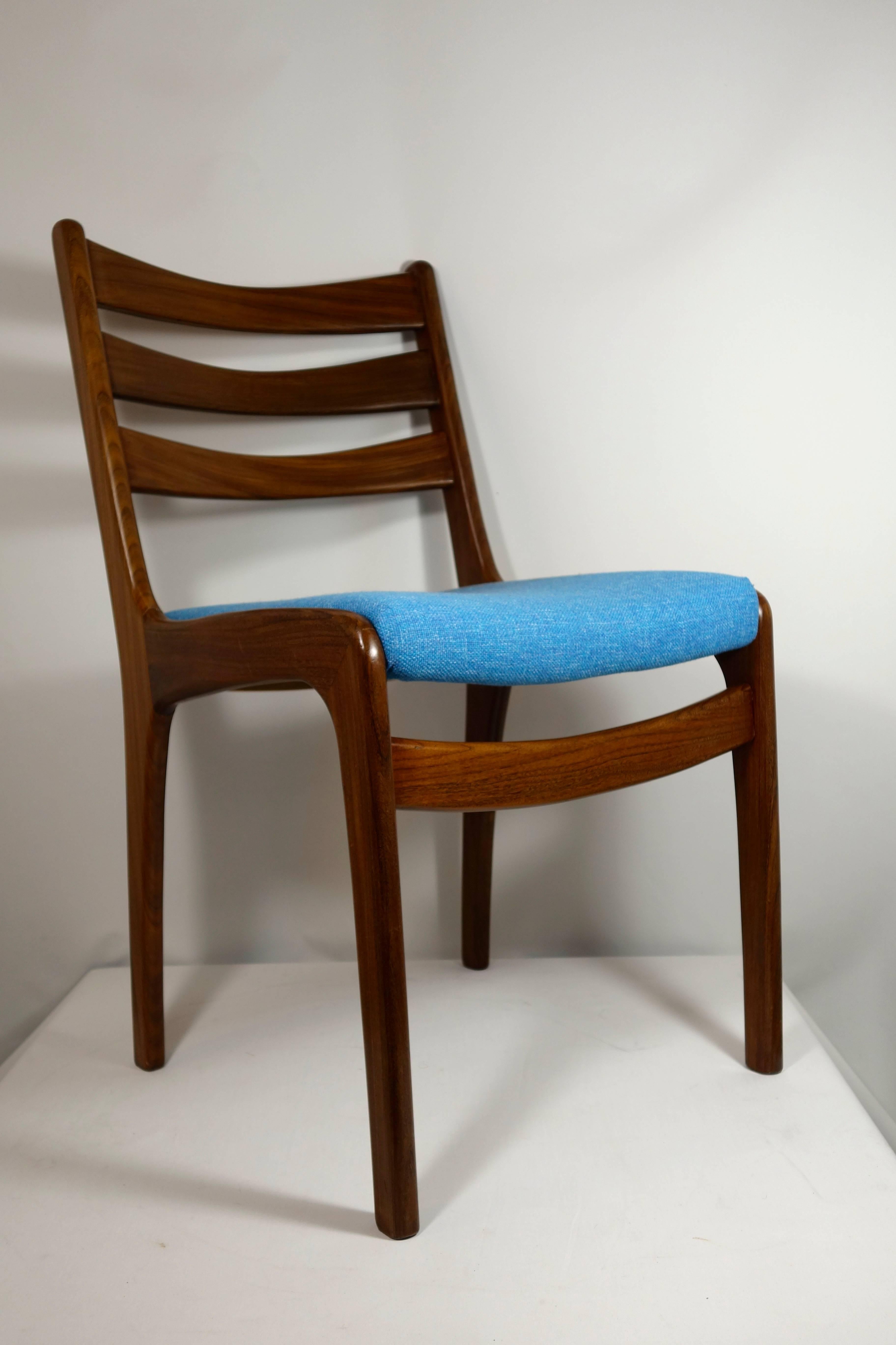 Set of Four Midcentury Scandinavian Teak Dining Chairs Blue Fabric 1960's 3