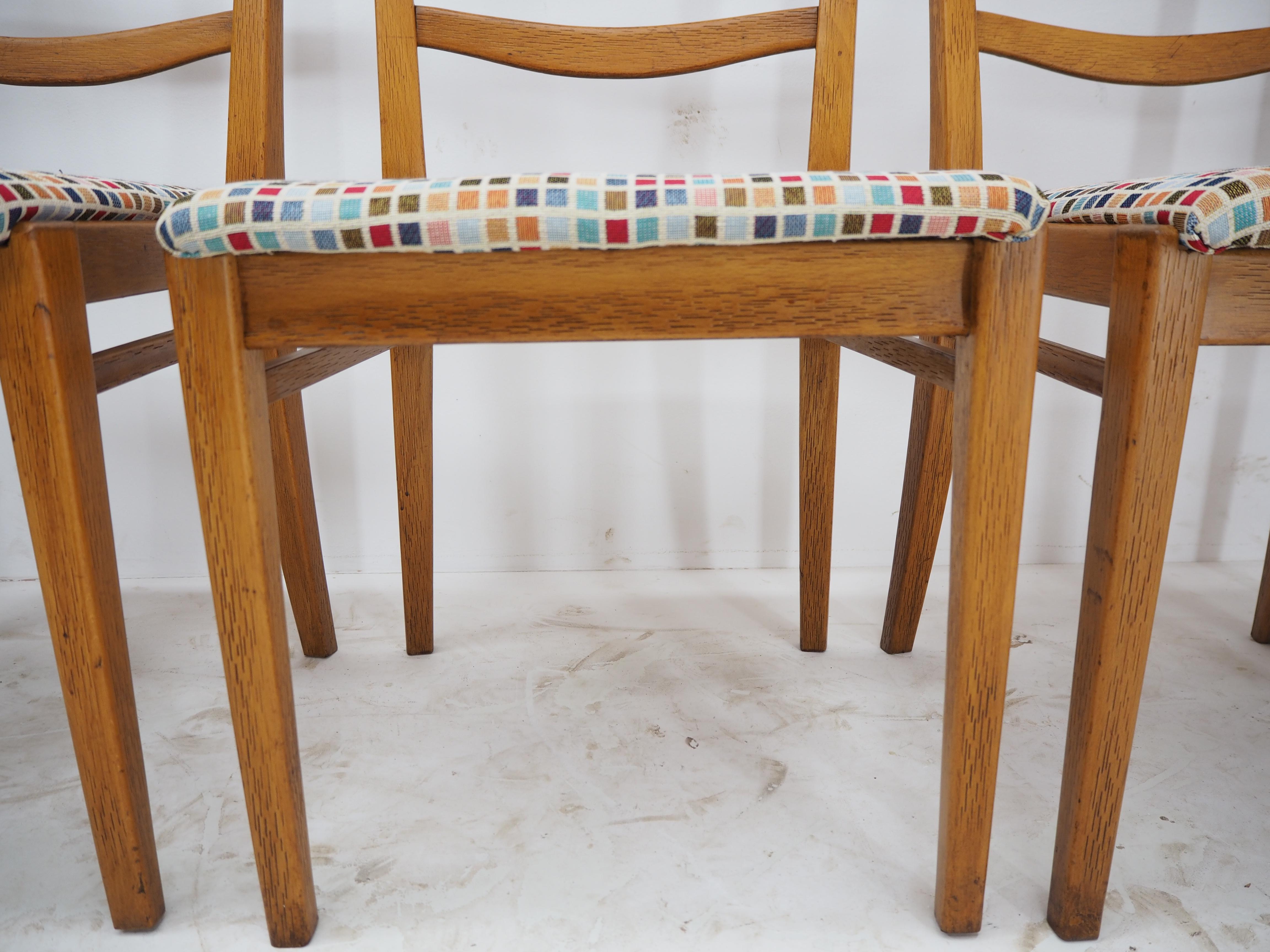 Set of 4 Midcentury Dining Chairs, Interier Praha, Czechoslovakia, 1970s For Sale 3