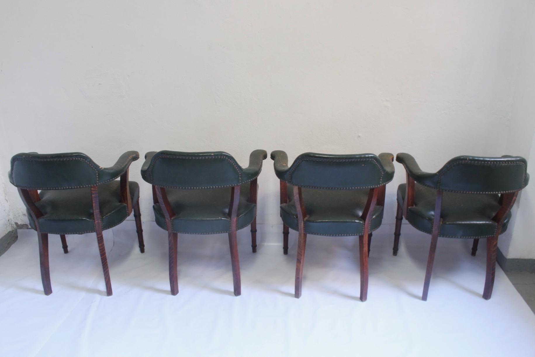   Midcentury Leather and Oak Wood & Green Leather Armchairs, Spain, 1950s For Sale 5