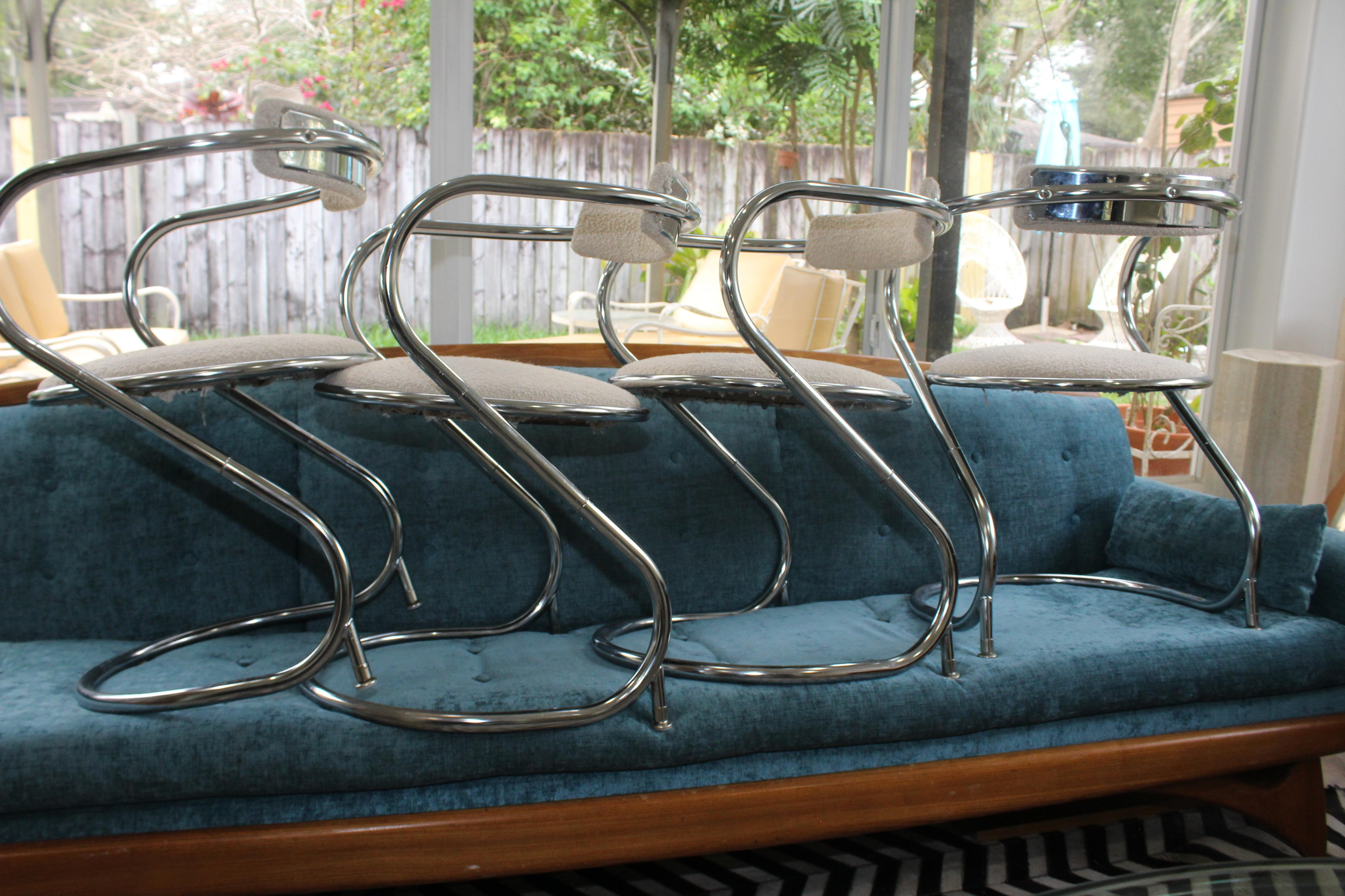 20th Century Set of 4 Midcentury Modern Chrome and Boucle Reverse Cantilever Chairs