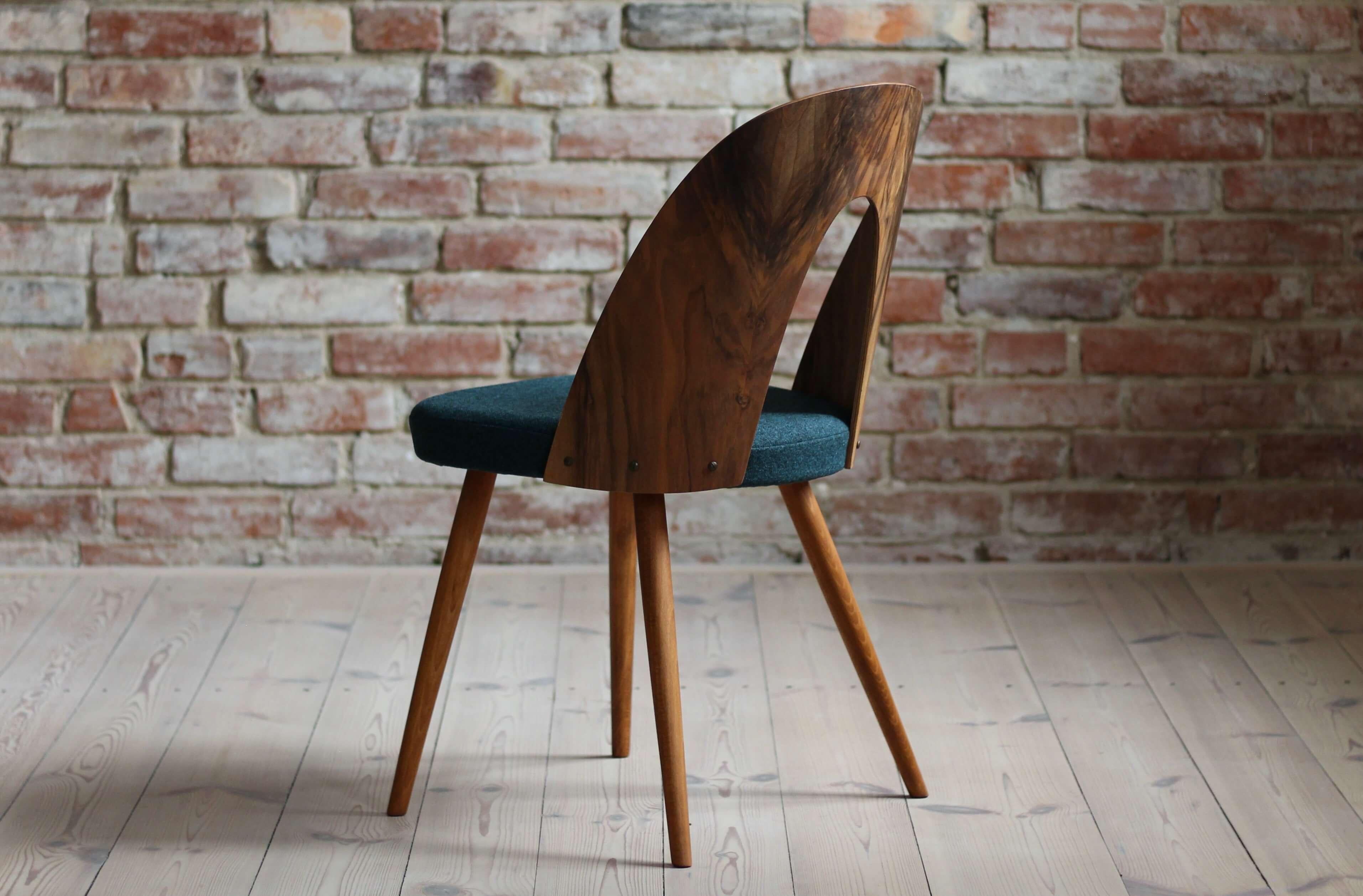 Set of 4 Midcentury Walnut Dining Chairs by A. Šuman, KVADRAT Reupholstery 5