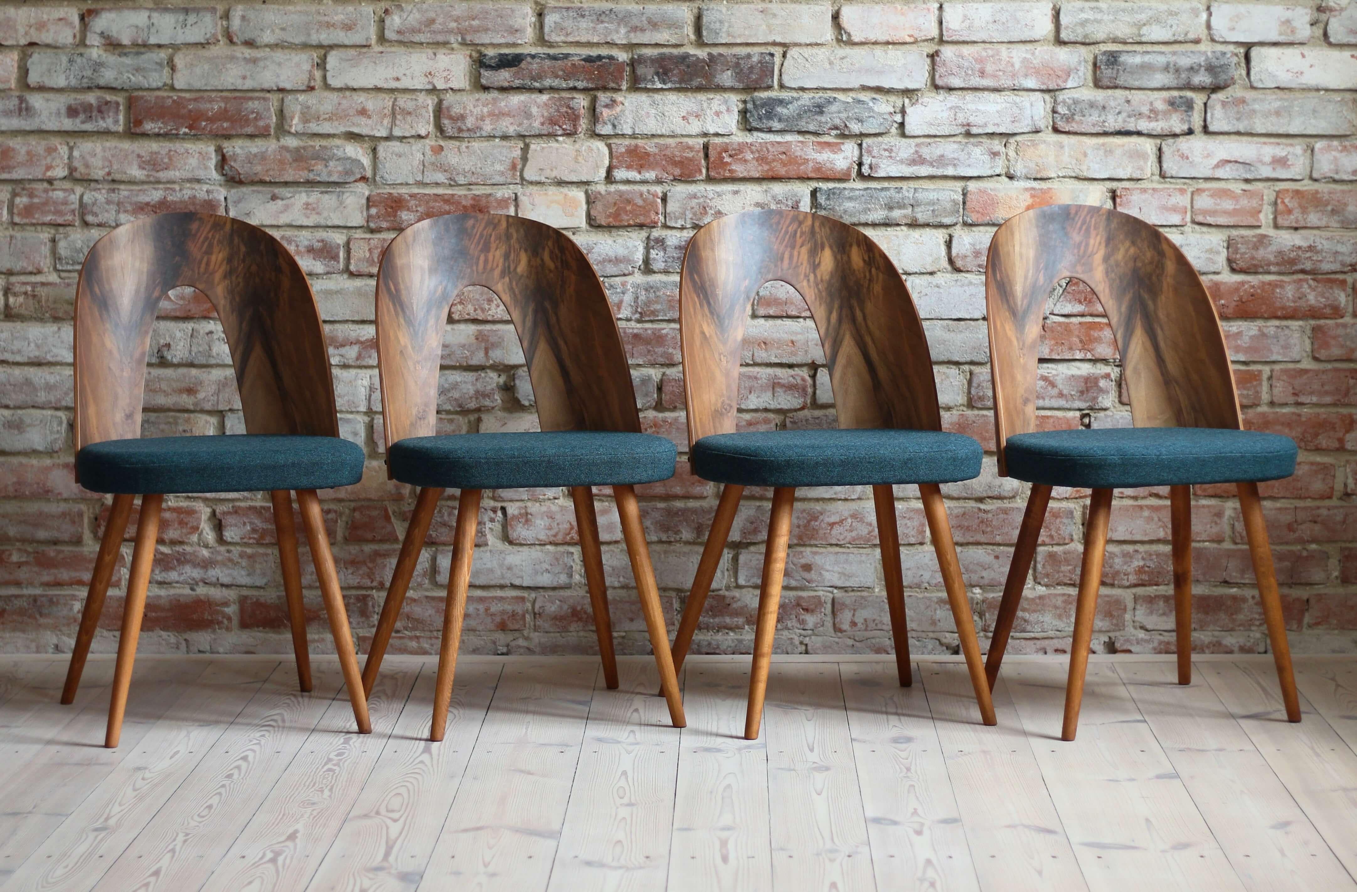 Mid-Century Modern Set of 4 Midcentury Walnut Dining Chairs by A. Šuman, KVADRAT Reupholstery