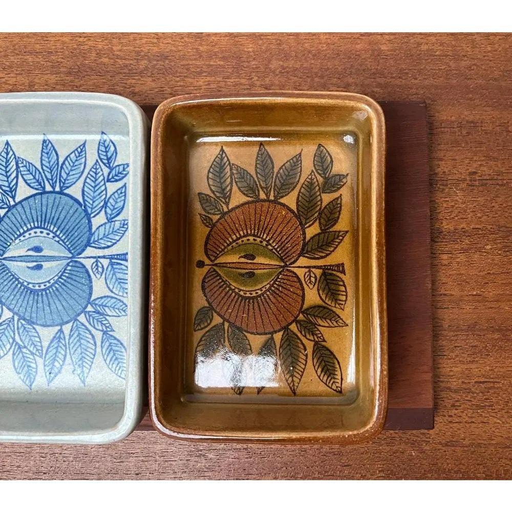 Set of 4 MidCentury West German Pottery WGP Stacking Bowls with Teak Tray, 1960s For Sale 4