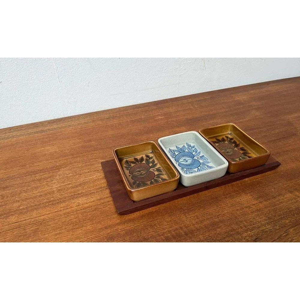 Set of 4 MidCentury West German Pottery WGP Stacking Bowls with Teak Tray, 1960s For Sale 6