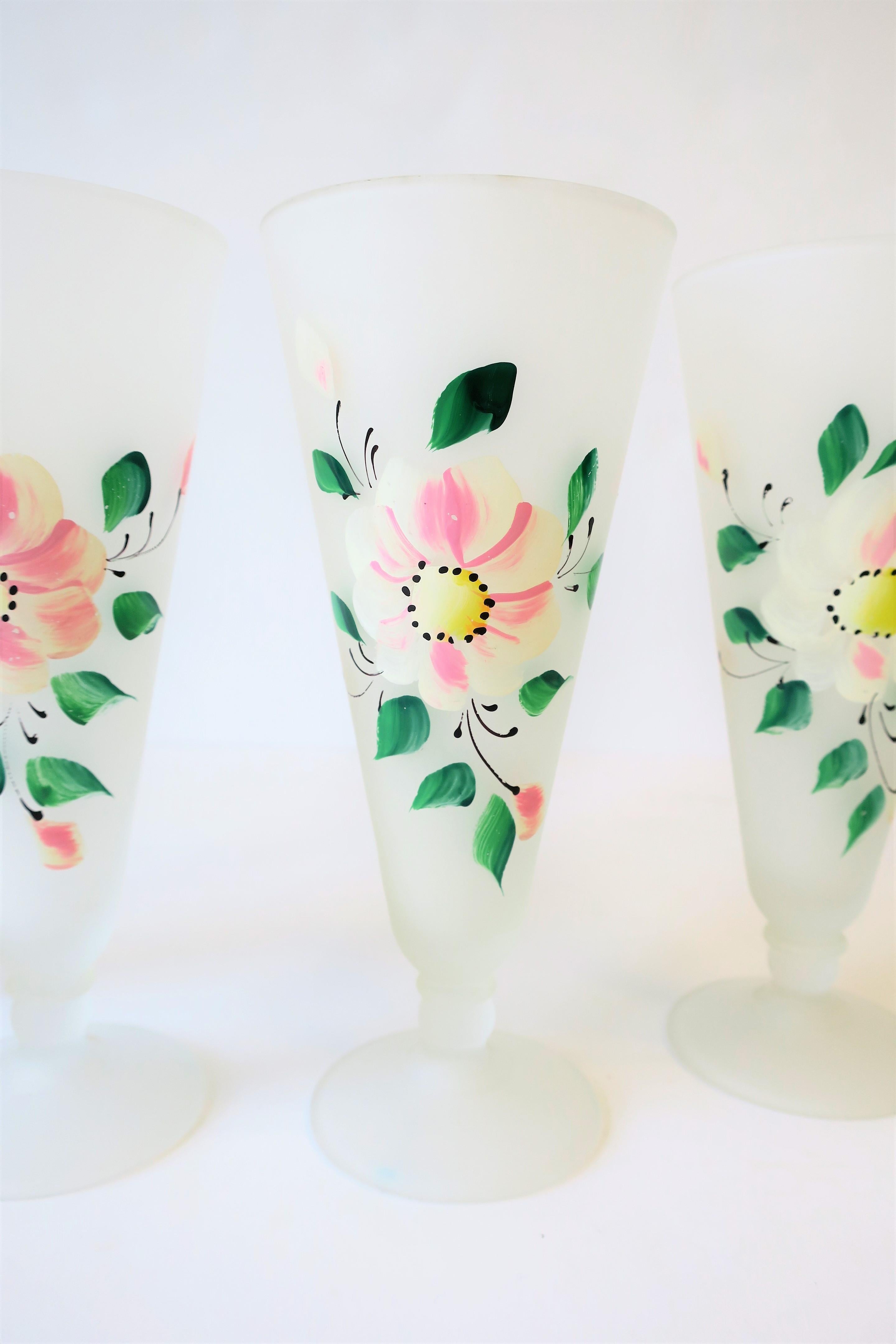 White Floral 'Chintz' Cocktail Glasses with Pink and Green Flowers, Set of 4 11