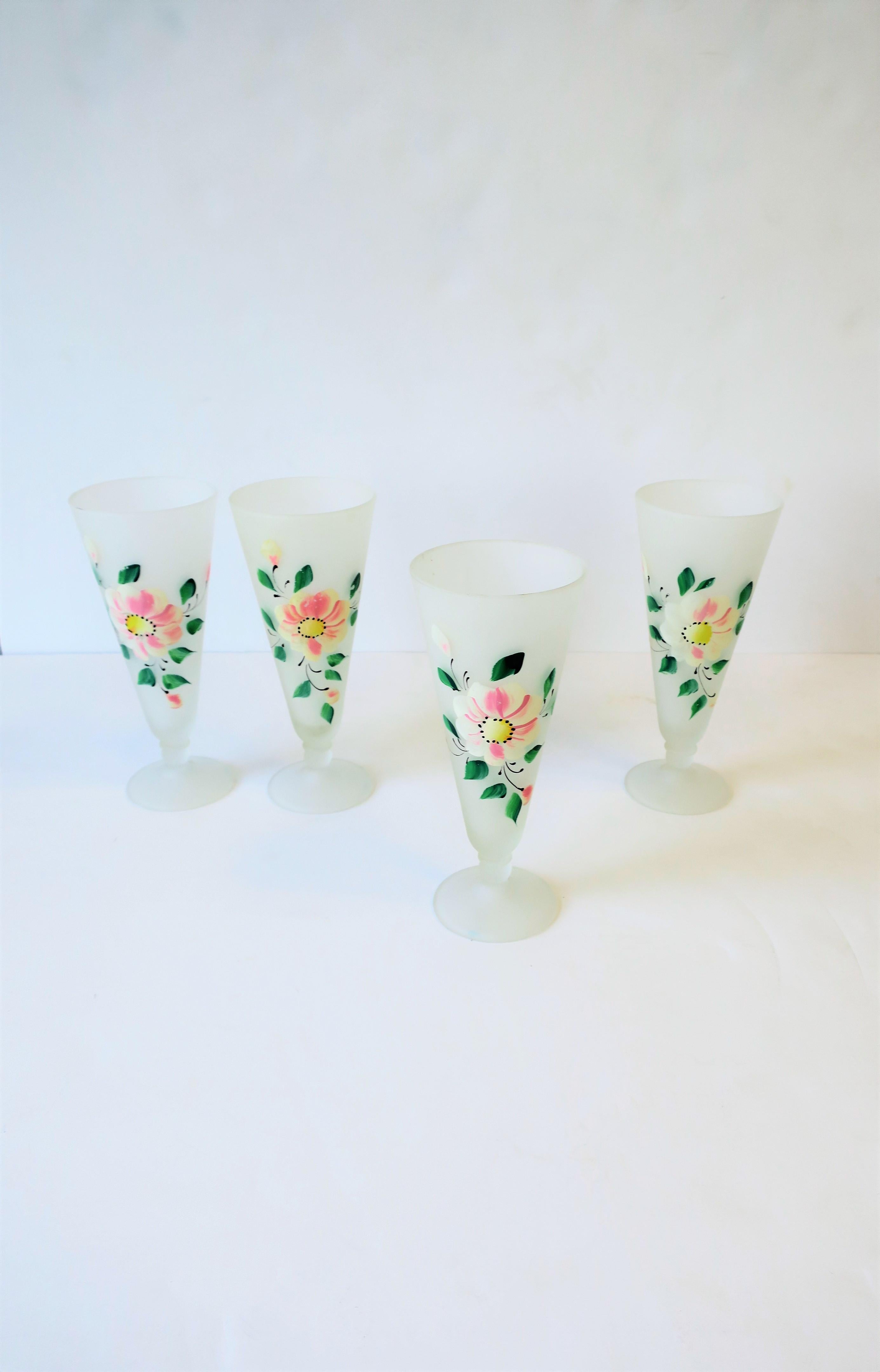 White Floral 'Chintz' Cocktail Glasses with Pink and Green Flowers, Set of 4 1