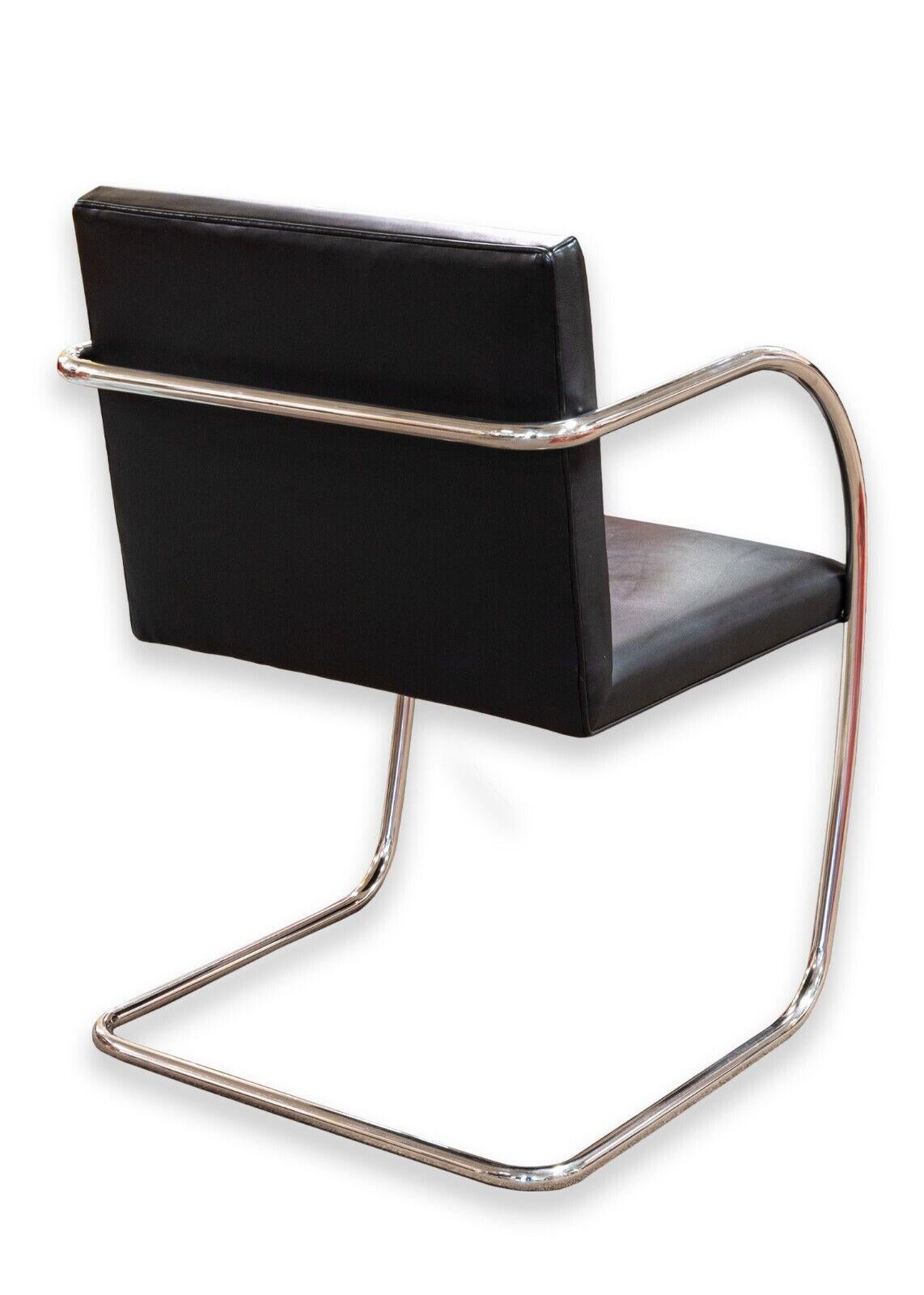 Cuir Ensemble de 4 chaises Mies van der Rohe pour Knoll en cuir tubulaire noir MCM