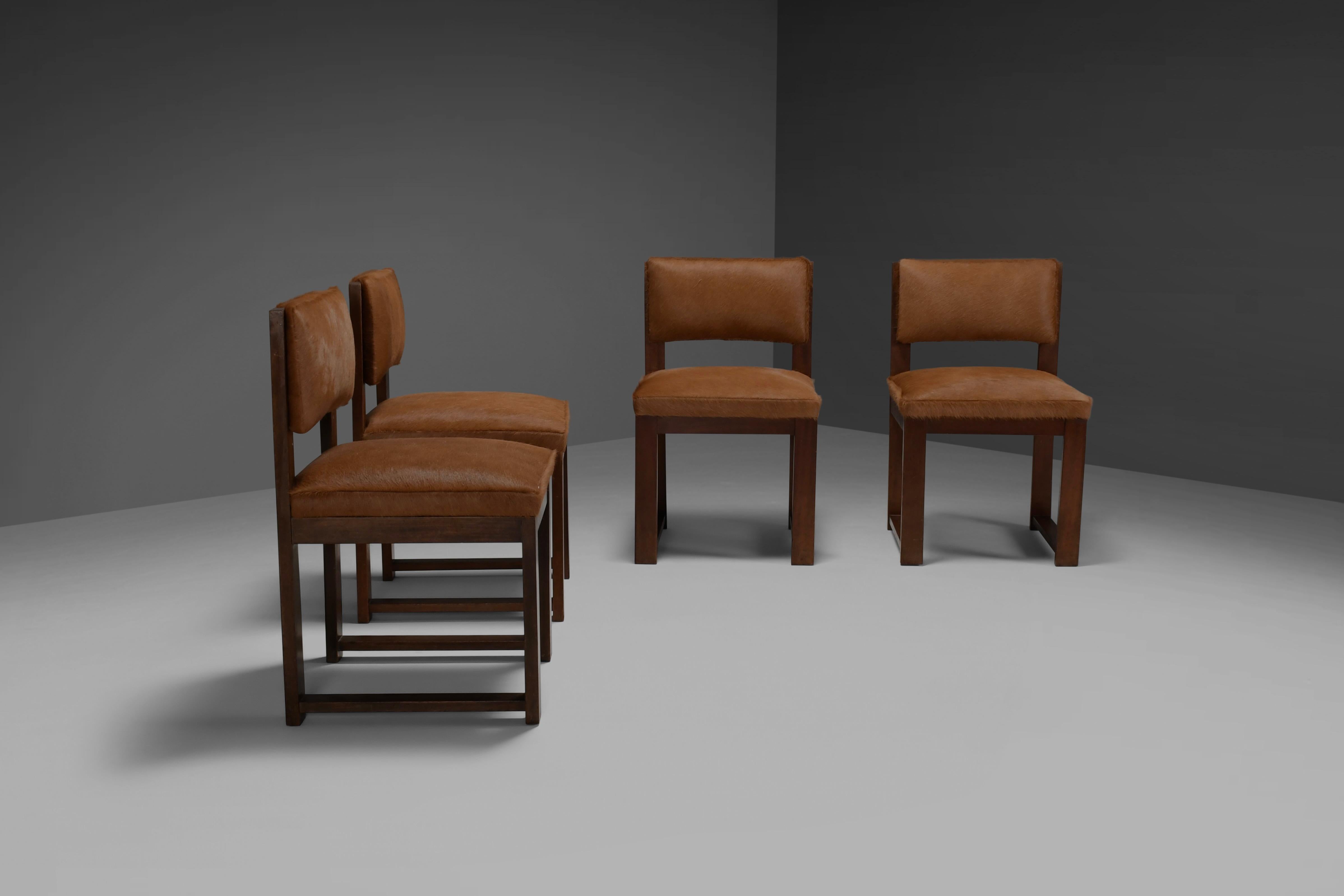 Set of 4 Minimalist Art Deco Dining Chairs in Cowhide, Netherlands, 1940s  For Sale 3