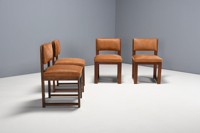Snapshot of Minimalist Art Deco Furniture For Dining