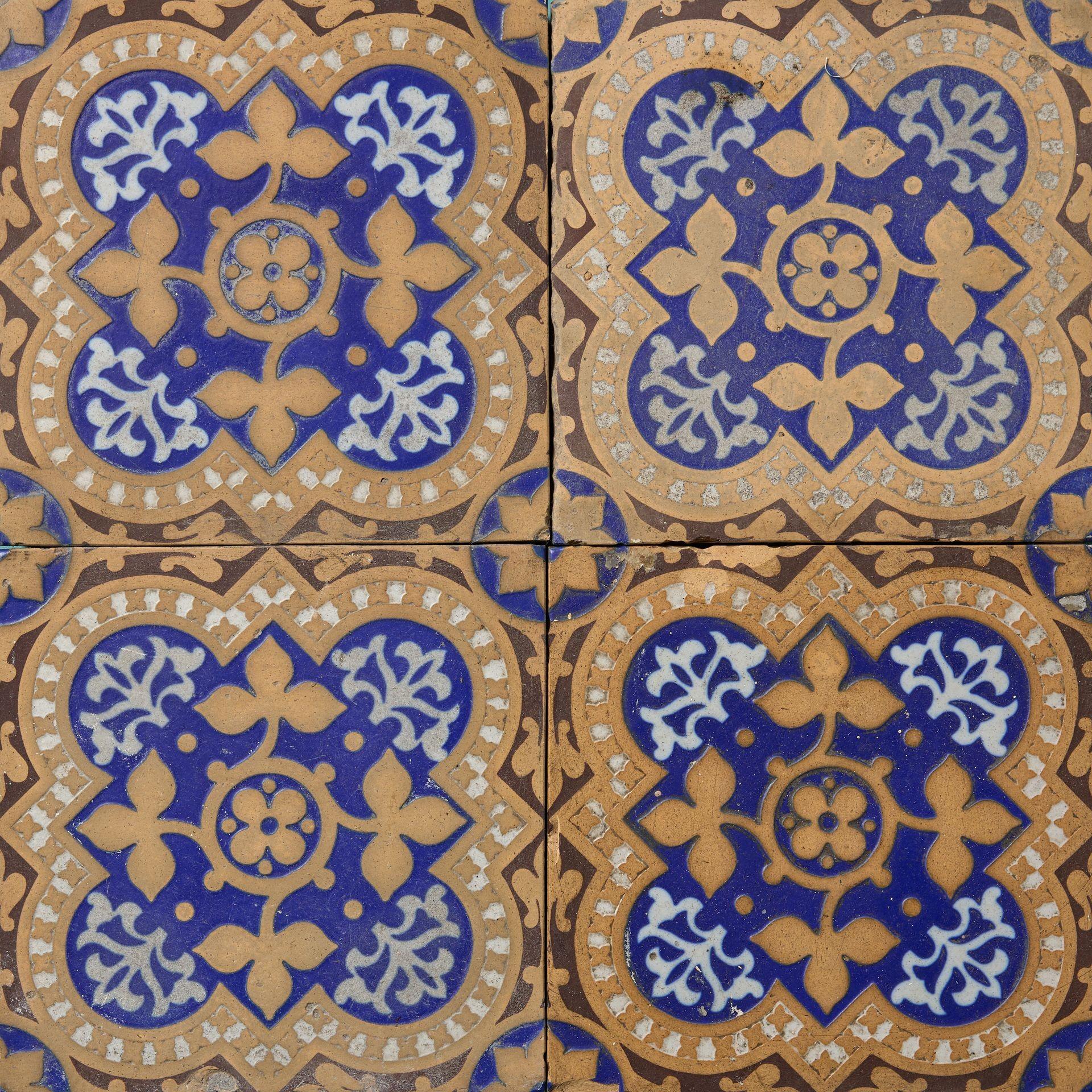Vittoriano Set di 4 piastrelle encaustiche per pavimenti di Minton & Co in vendita