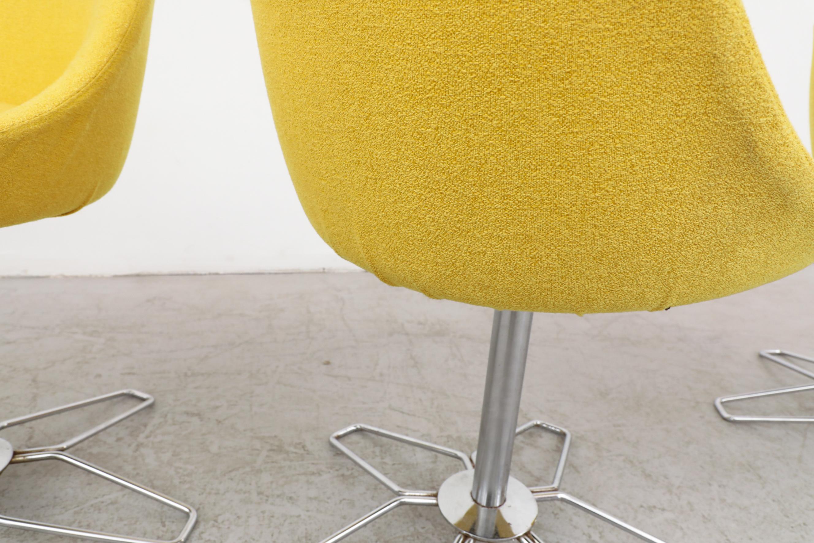 Set of 4 MOD Mid-Century Yellow Flower Power Dining Height Swivel Stools For Sale 12