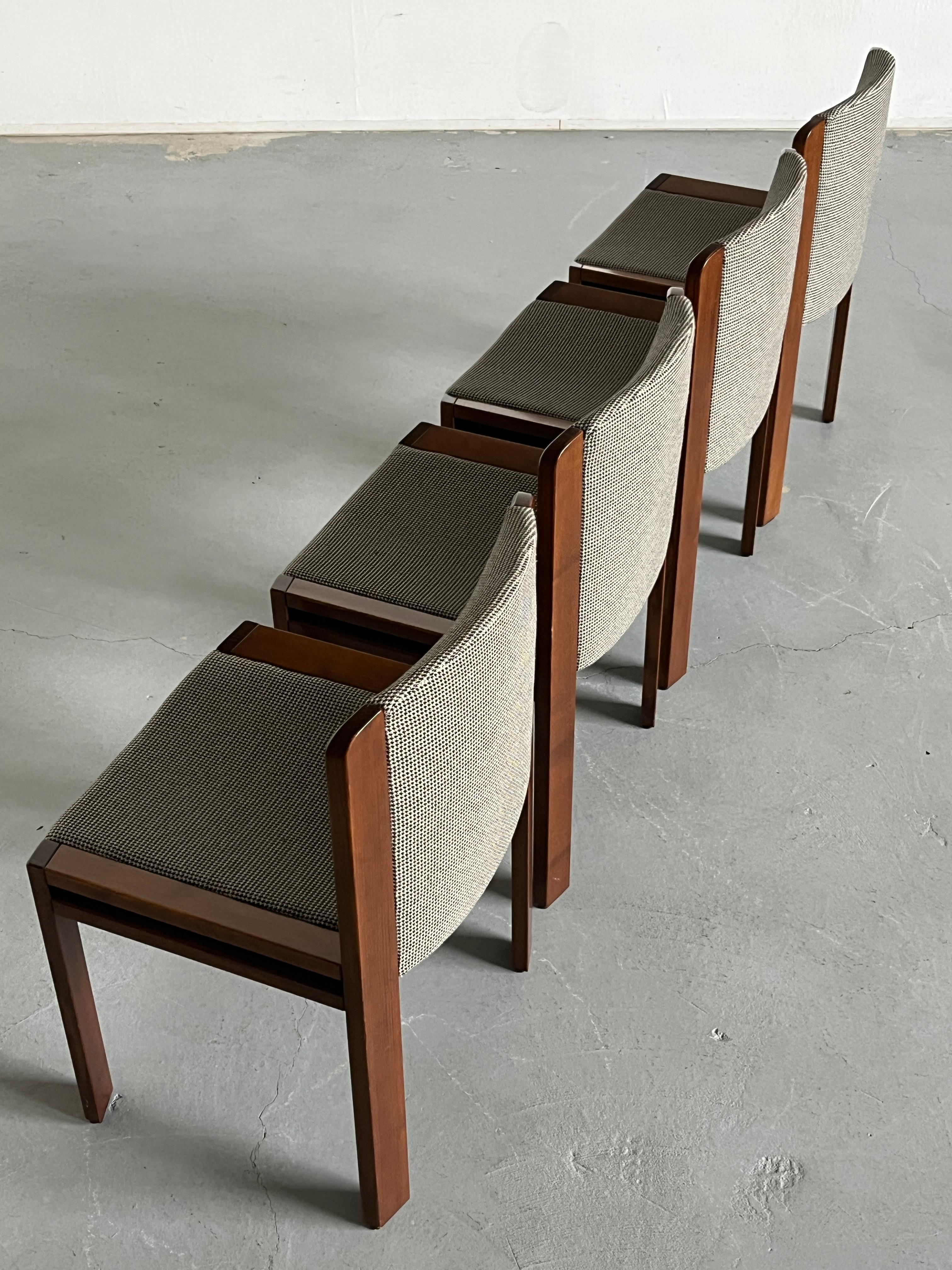 Fin du 20e siècle Ensemble de 4 chaises de salle à manger 