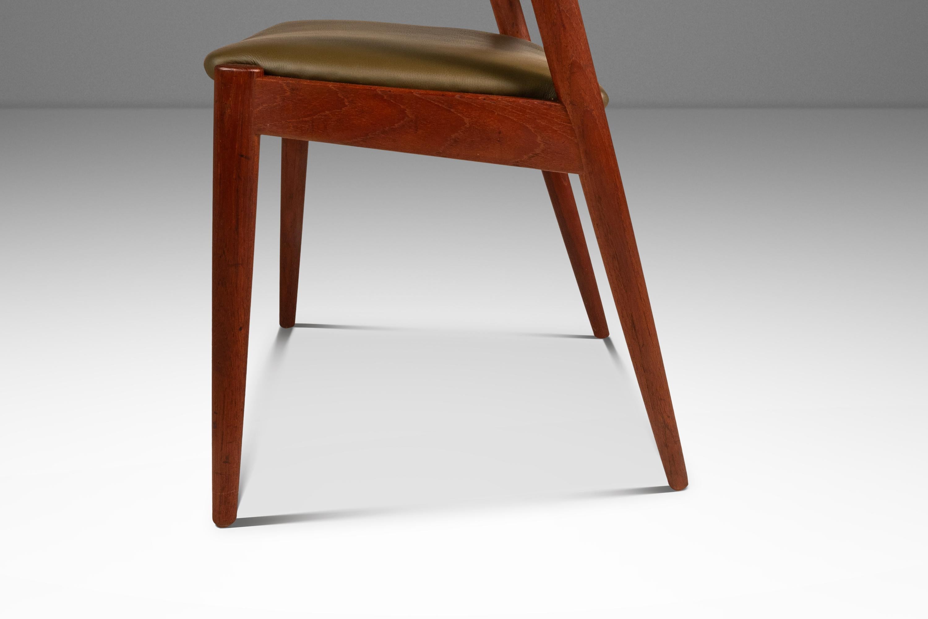Satz von 4 Model 42 Esszimmerstühlen aus Teakholz von Kai Kristiansen, Dänemark, ca. 1960er Jahre im Angebot 6