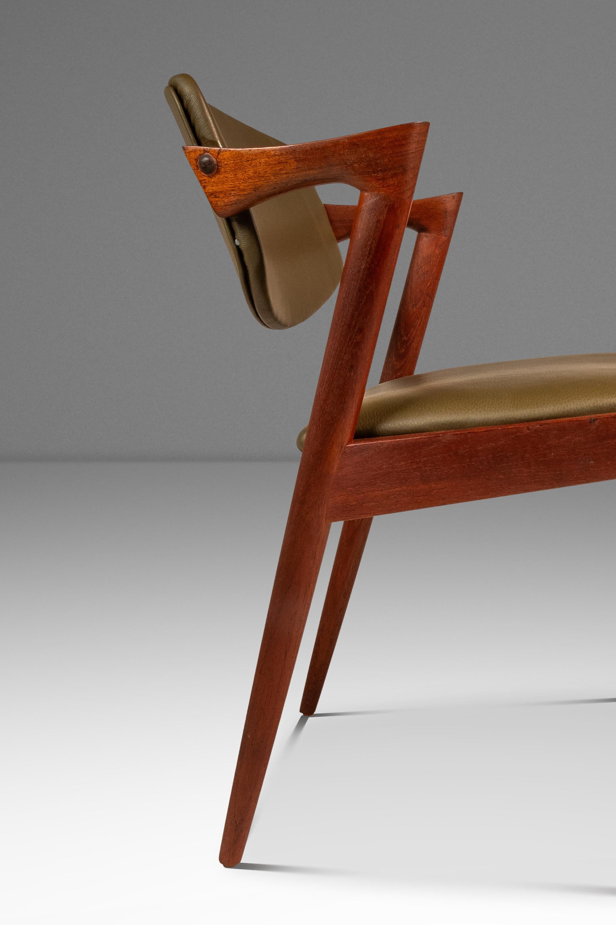 Satz von 4 Model 42 Esszimmerstühlen aus Teakholz von Kai Kristiansen, Dänemark, ca. 1960er Jahre im Angebot 10