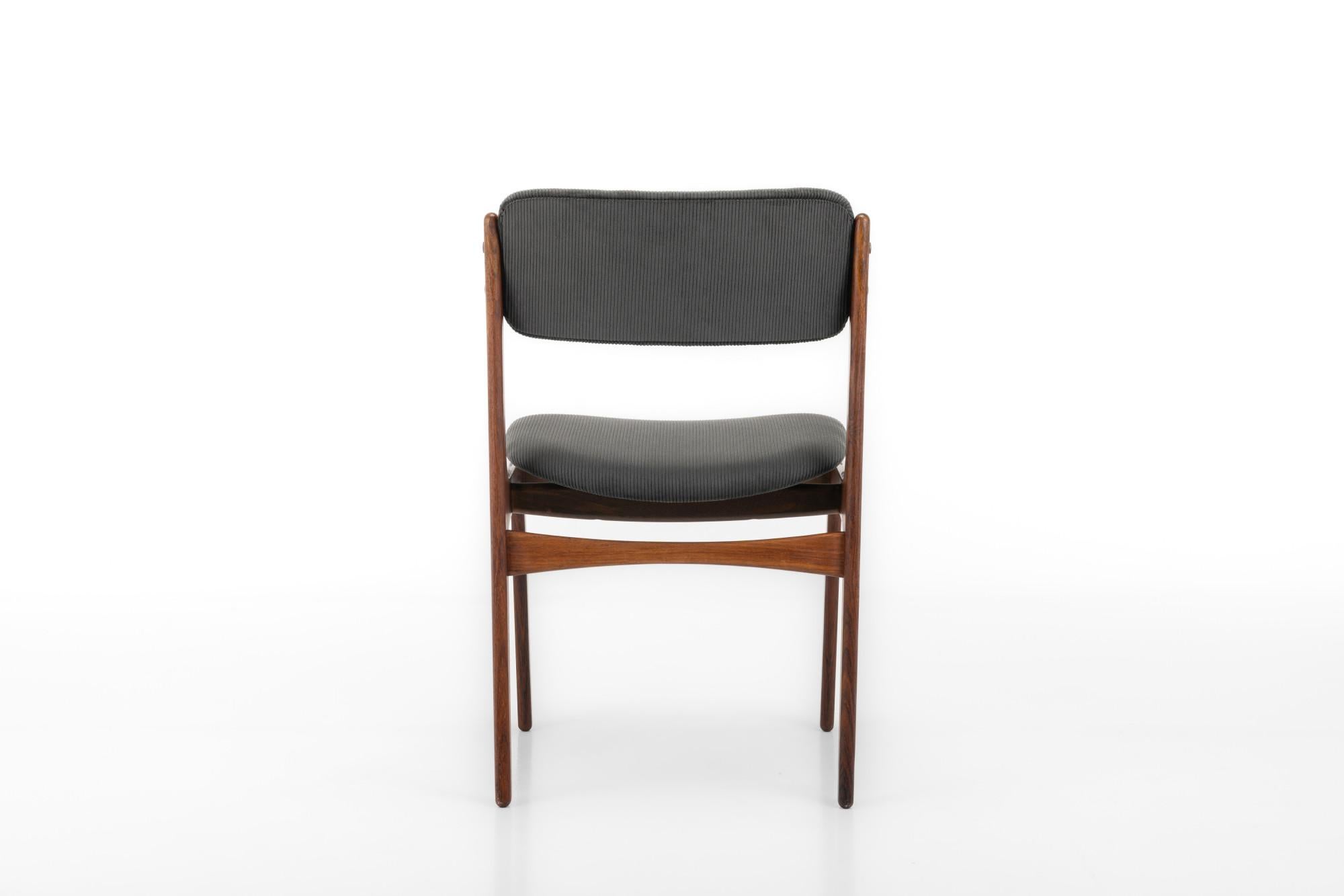 Set of 4 'Model 49' dining chairs by Erik Buch for O.D. Møbler, Denmark 1960s 4