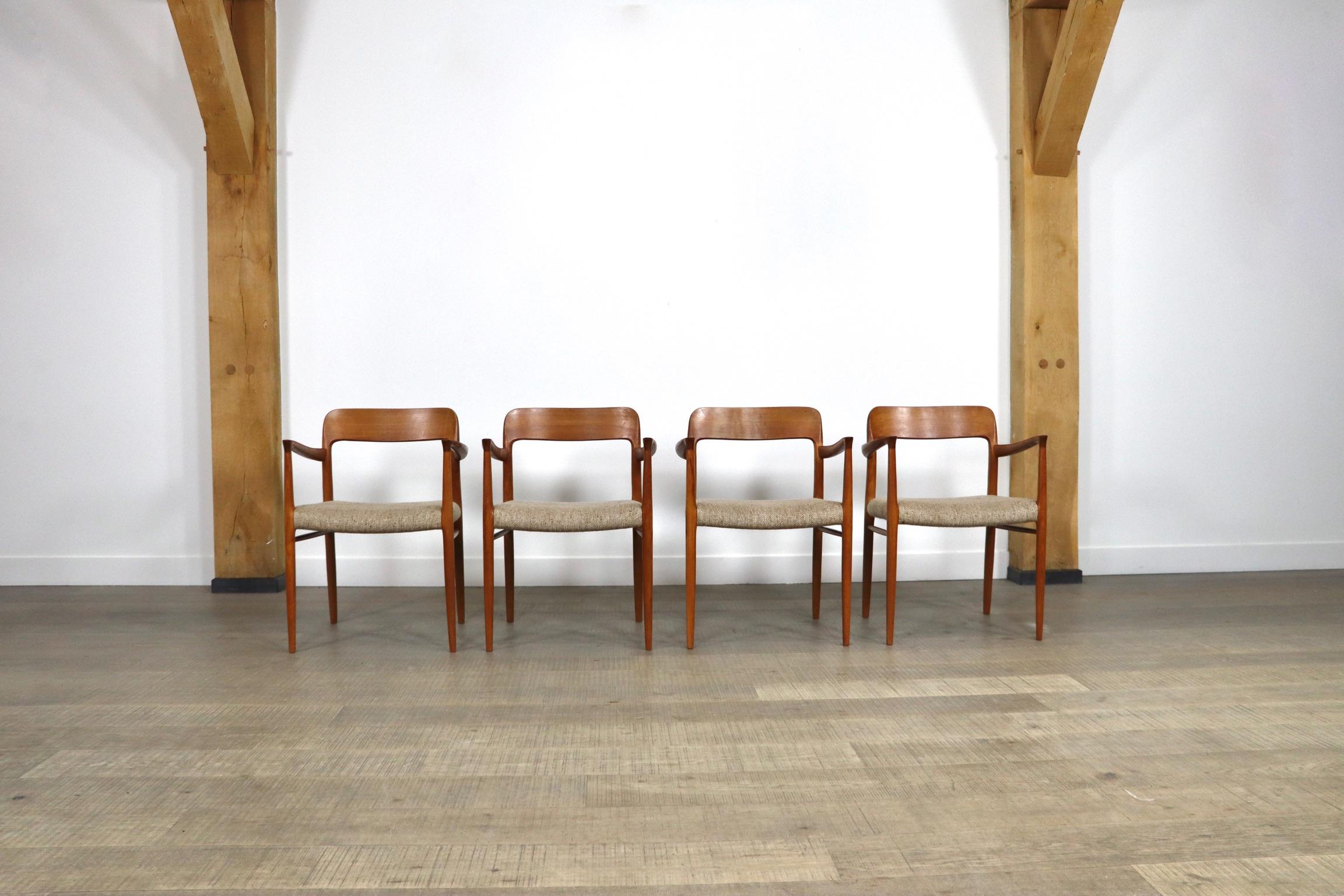 Set of 4 Model 56 Dining Chairs in Oak by Niels Otto Møller, 1960s In Good Condition In ABCOUDE, UT