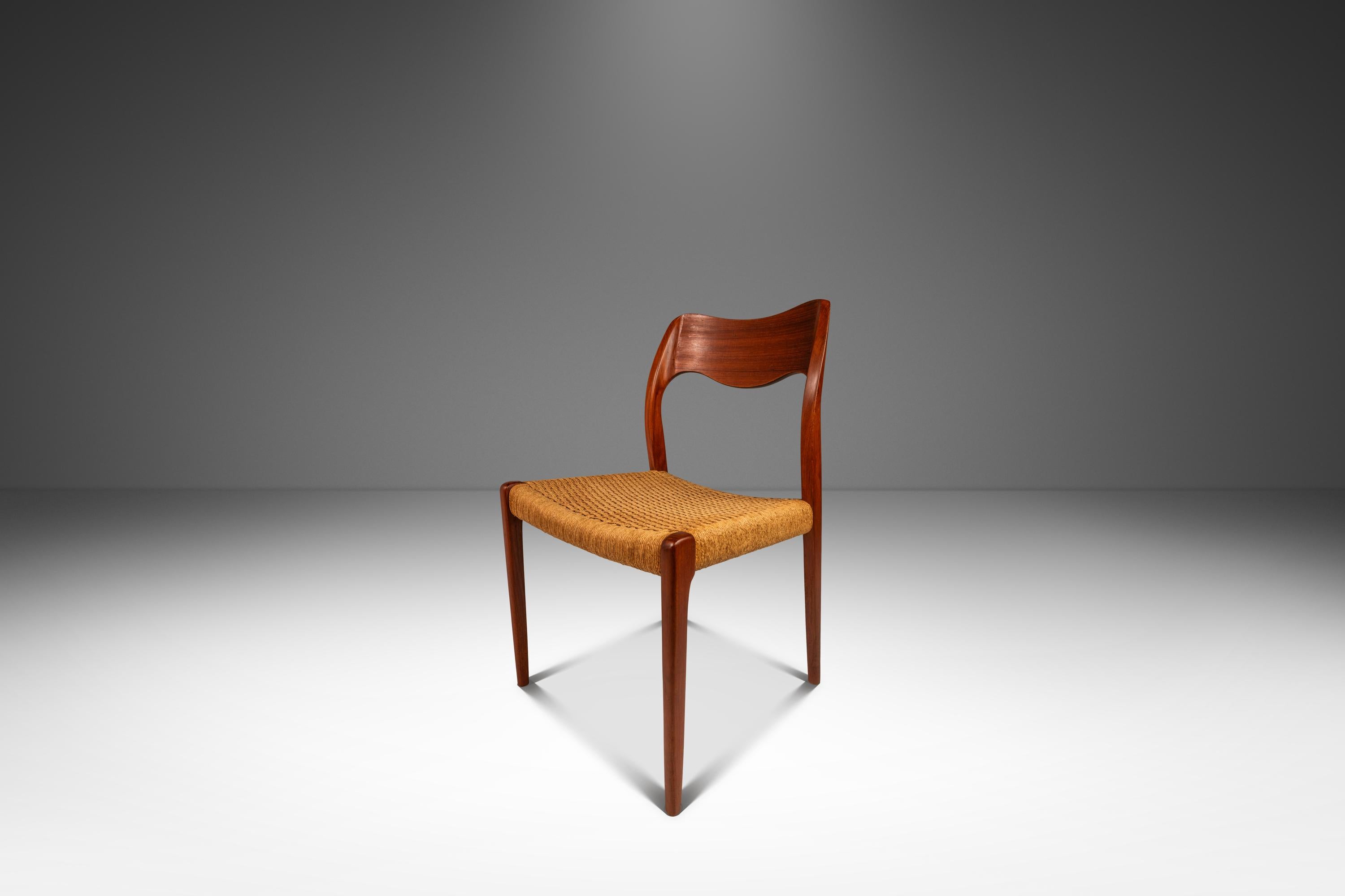 Mid-Century Modern Set of 4 Model #71 Chairs, Niels Møller, J.L. Møllers Møbelfabrik, Denmark, 1960 For Sale