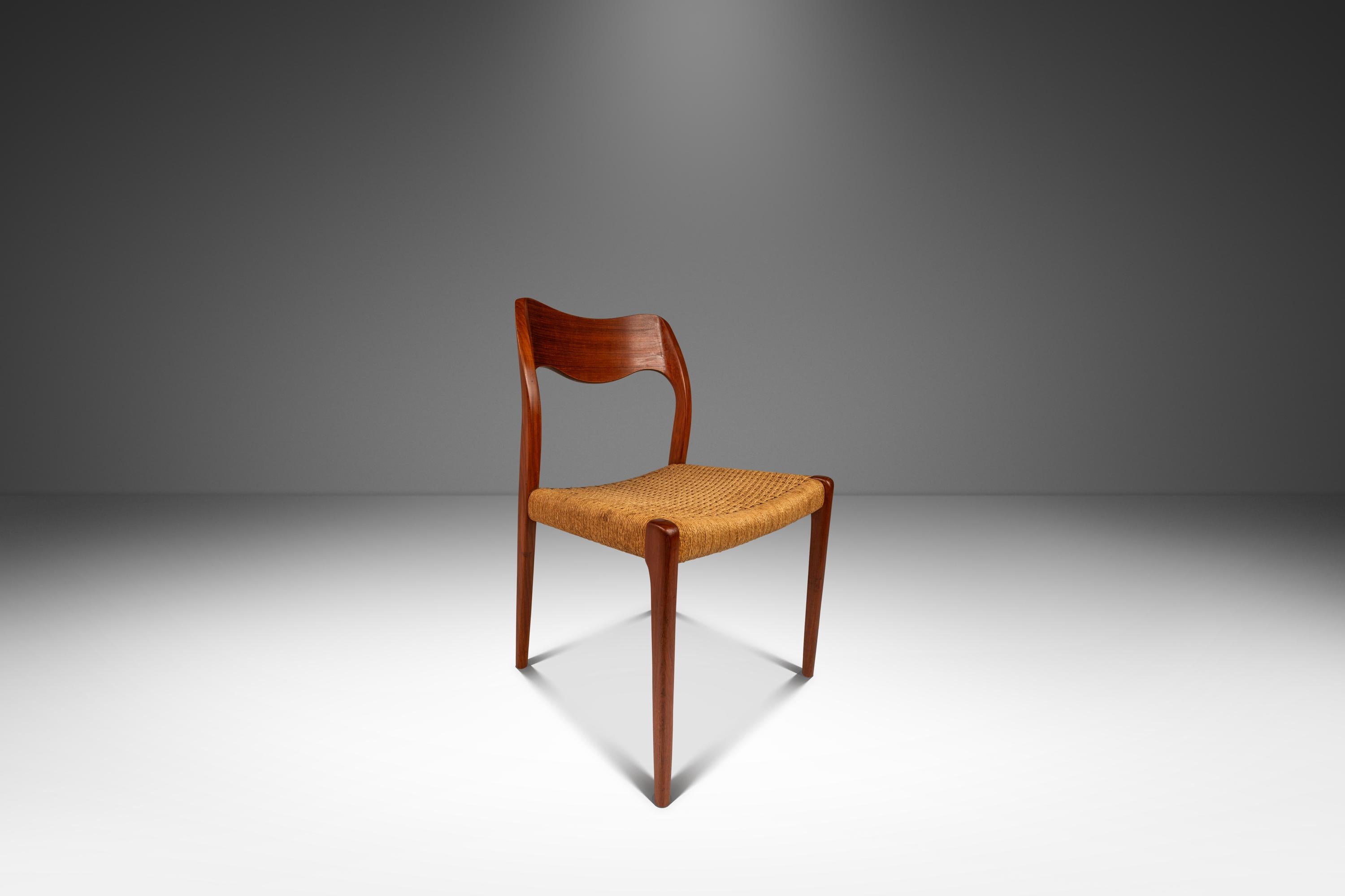 Papercord Set of 4 Model #71 Chairs, Niels Møller, J.L. Møllers Møbelfabrik, Denmark, 1960 For Sale