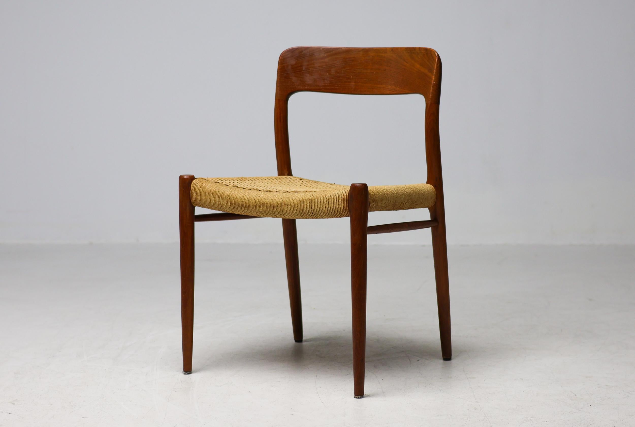 20th Century Set of 4 Model #75 Chairs, Niels Møller, JL Møllers Møbelfabrik, Denmark, 1960 For Sale