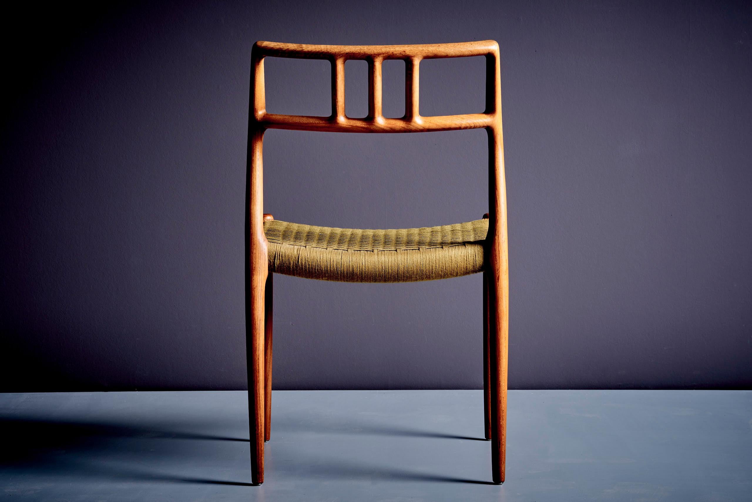 Set of 4 Model 79 Dining Chairs by Niels Otto Mølle In Good Condition For Sale In Berlin, DE
