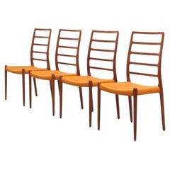 Set di 4 sedie da pranzo modello 82 disegnate da Niels Møller per J.L. Møllers Møbelfabrik