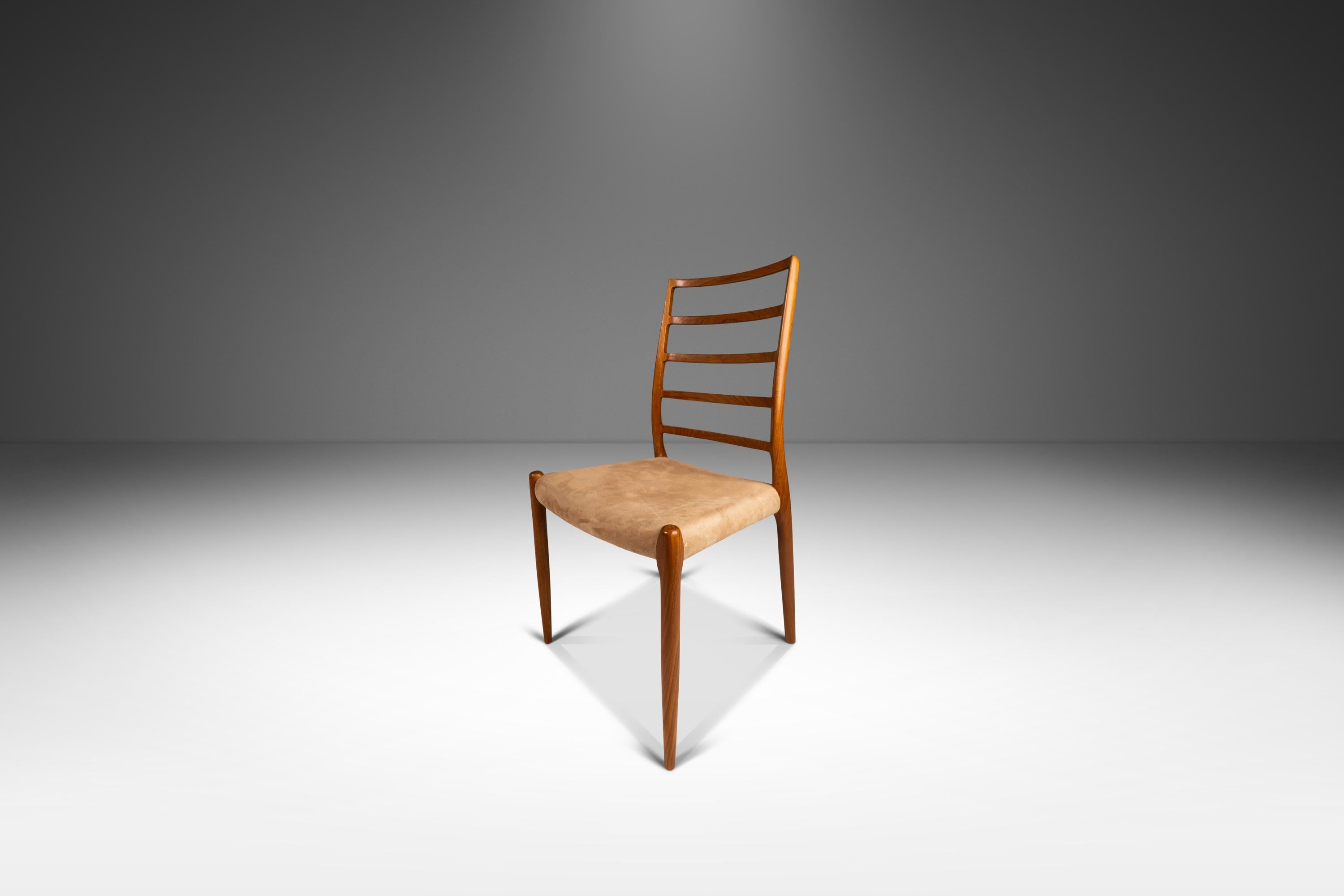 Mid-20th Century Set of 4 Model 82 Ladderback Teak Dining Chairs by Niels Møller Møbelfabrik, 60s