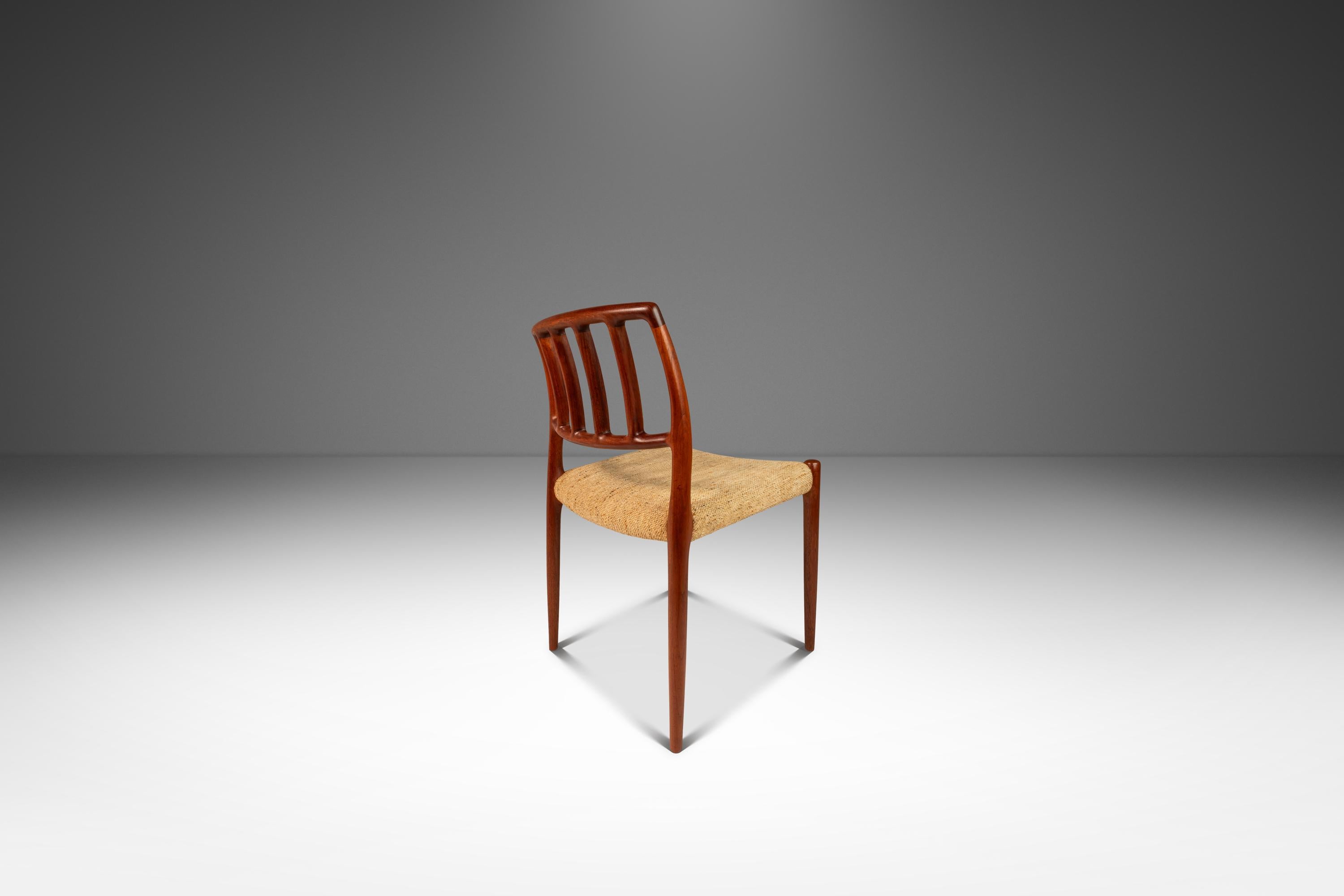 Set di 4 sedie Model 83 di Niels Otto Møller per J.L. Møller, Danimarca, anni '70 circa in vendita 2